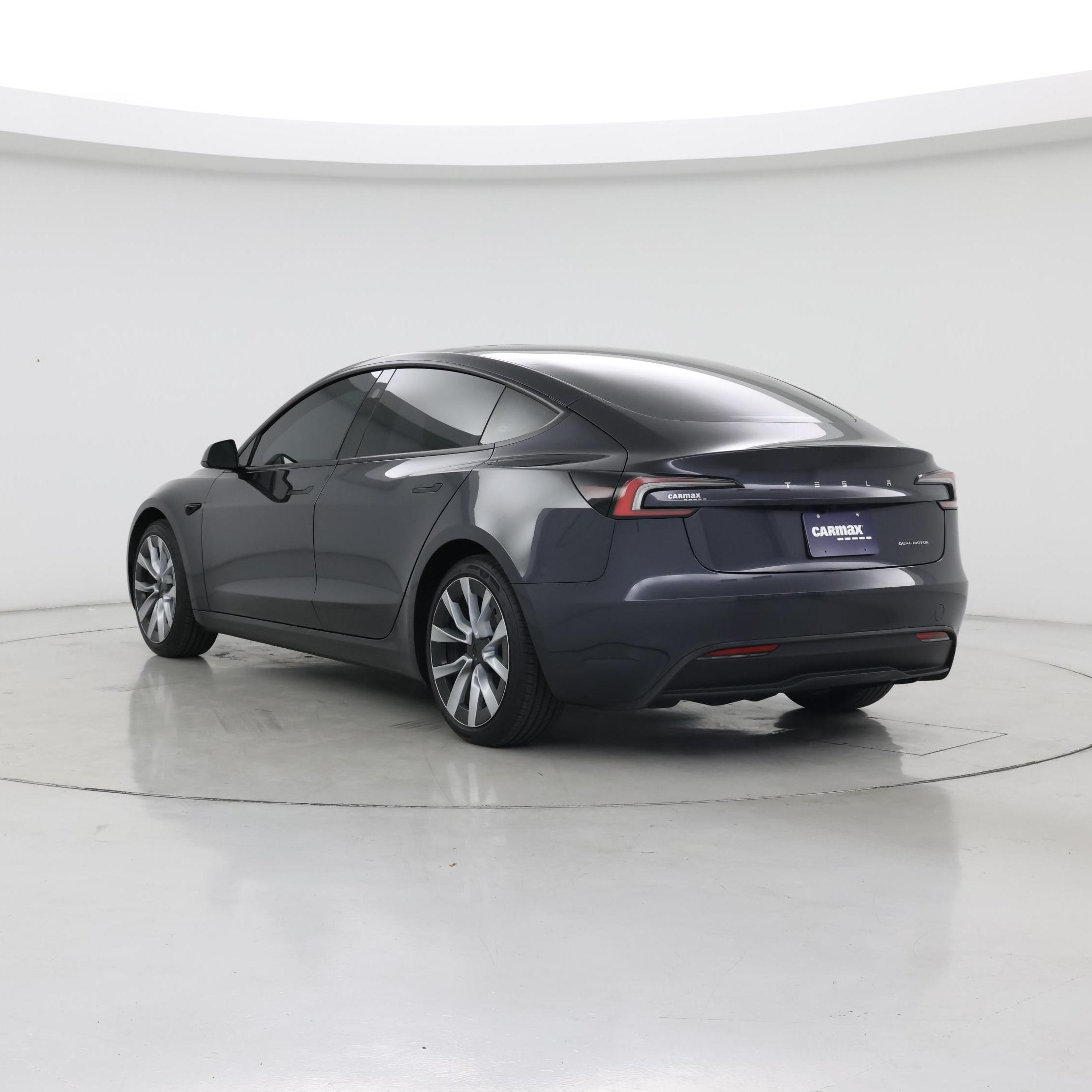 Thumbnail: 2025 Tesla Model 3 - 2