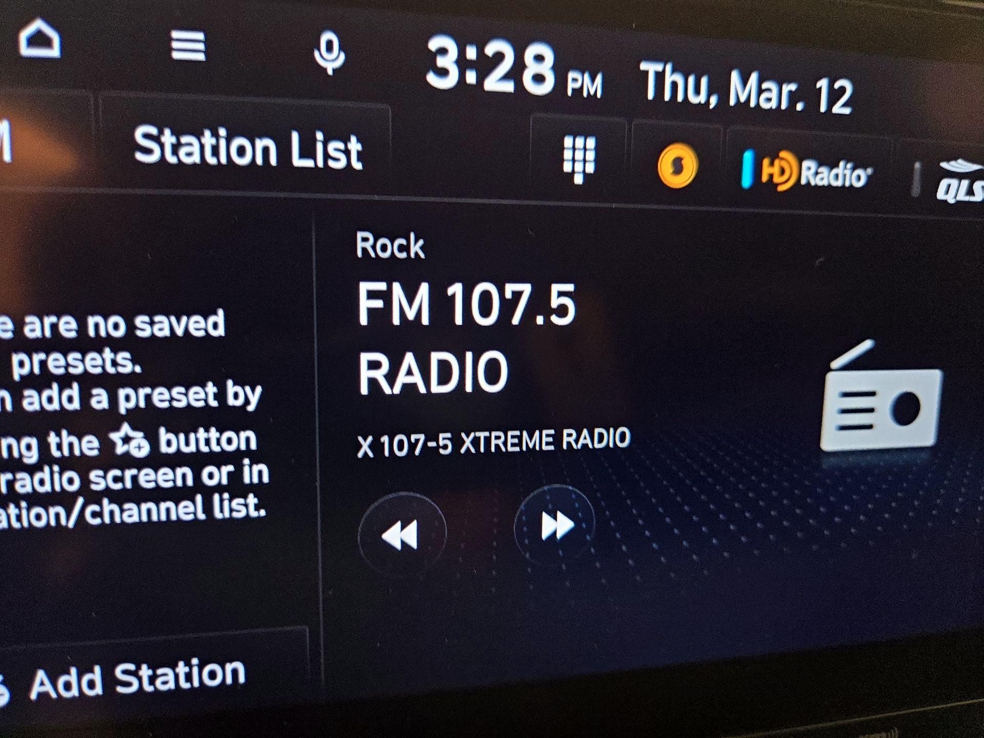 Thumbnail: 2023 Hyundai Santa Fe - 16
