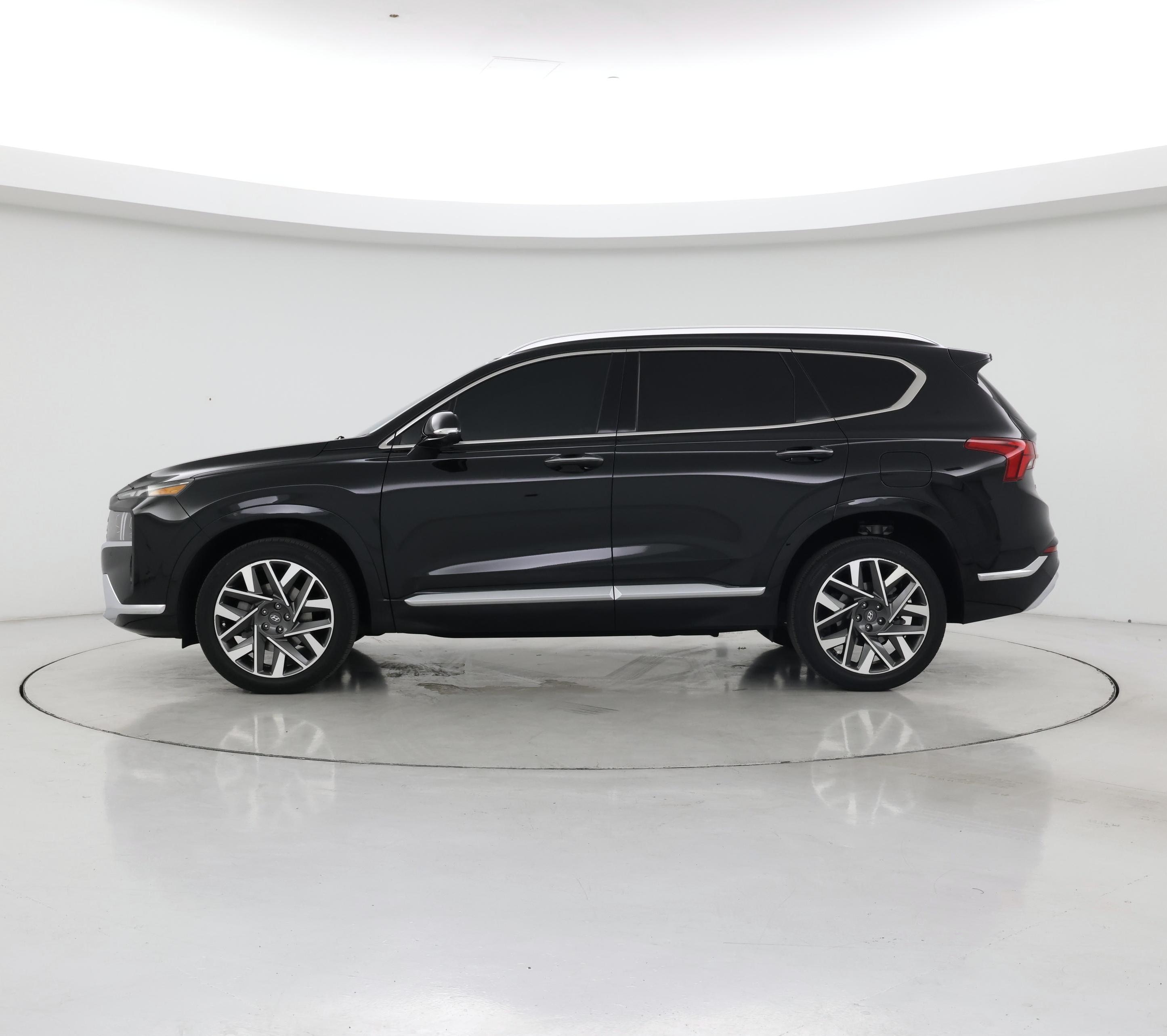 Thumbnail: 2023 Hyundai Santa Fe - 3