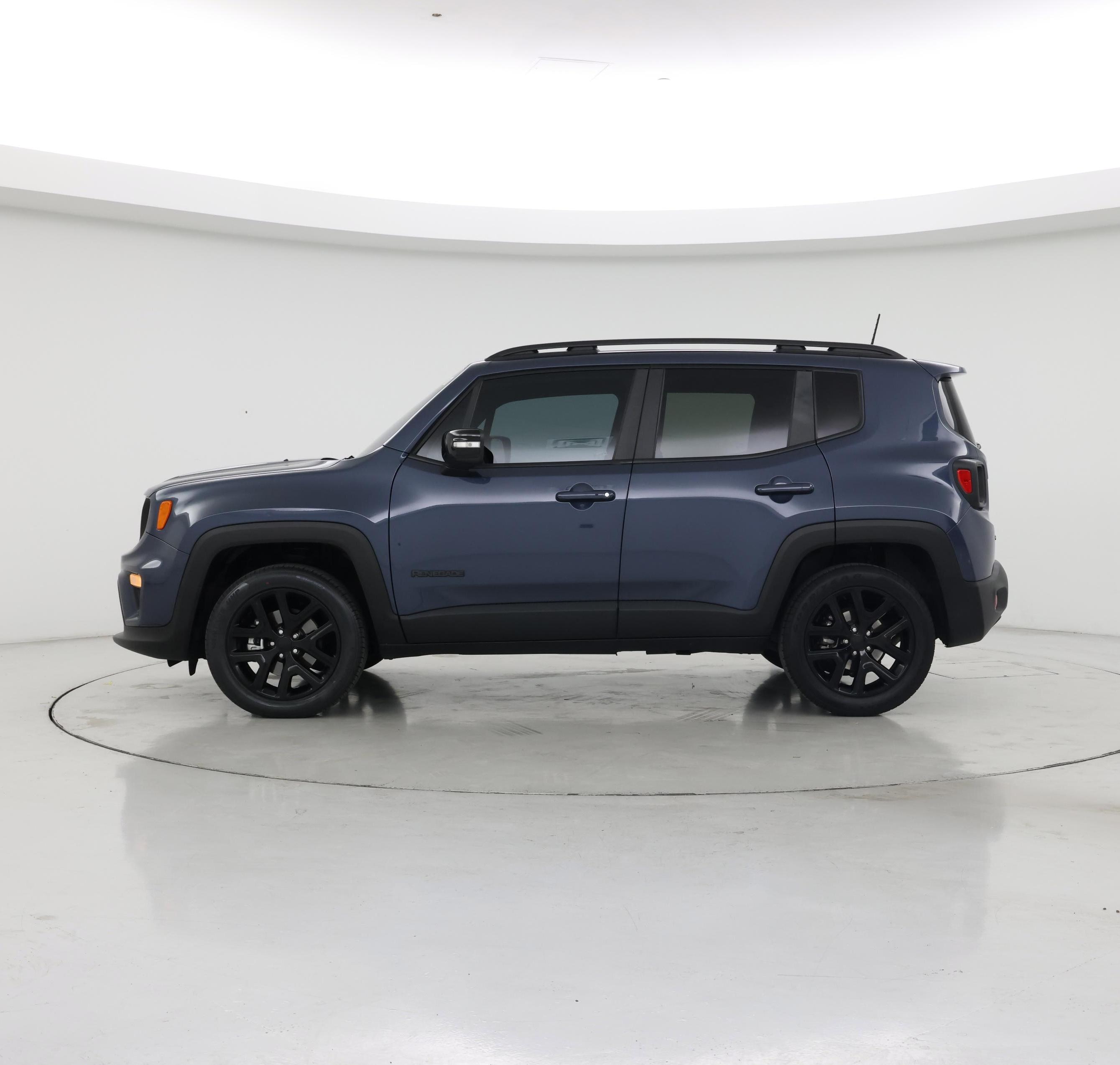 Thumbnail: 2022 Jeep Renegade - 3