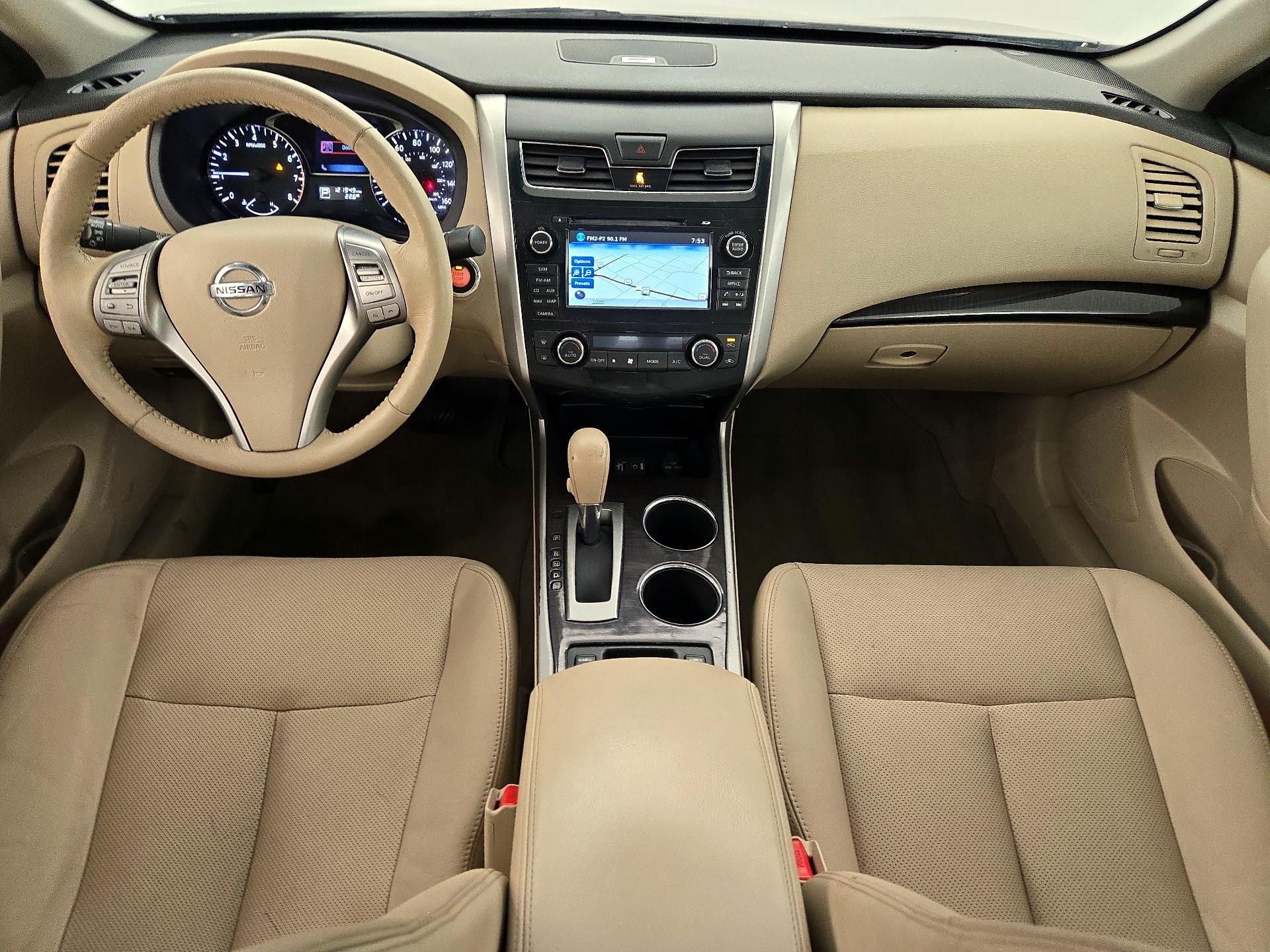 Thumbnail: 2014 Nissan Altima - 9