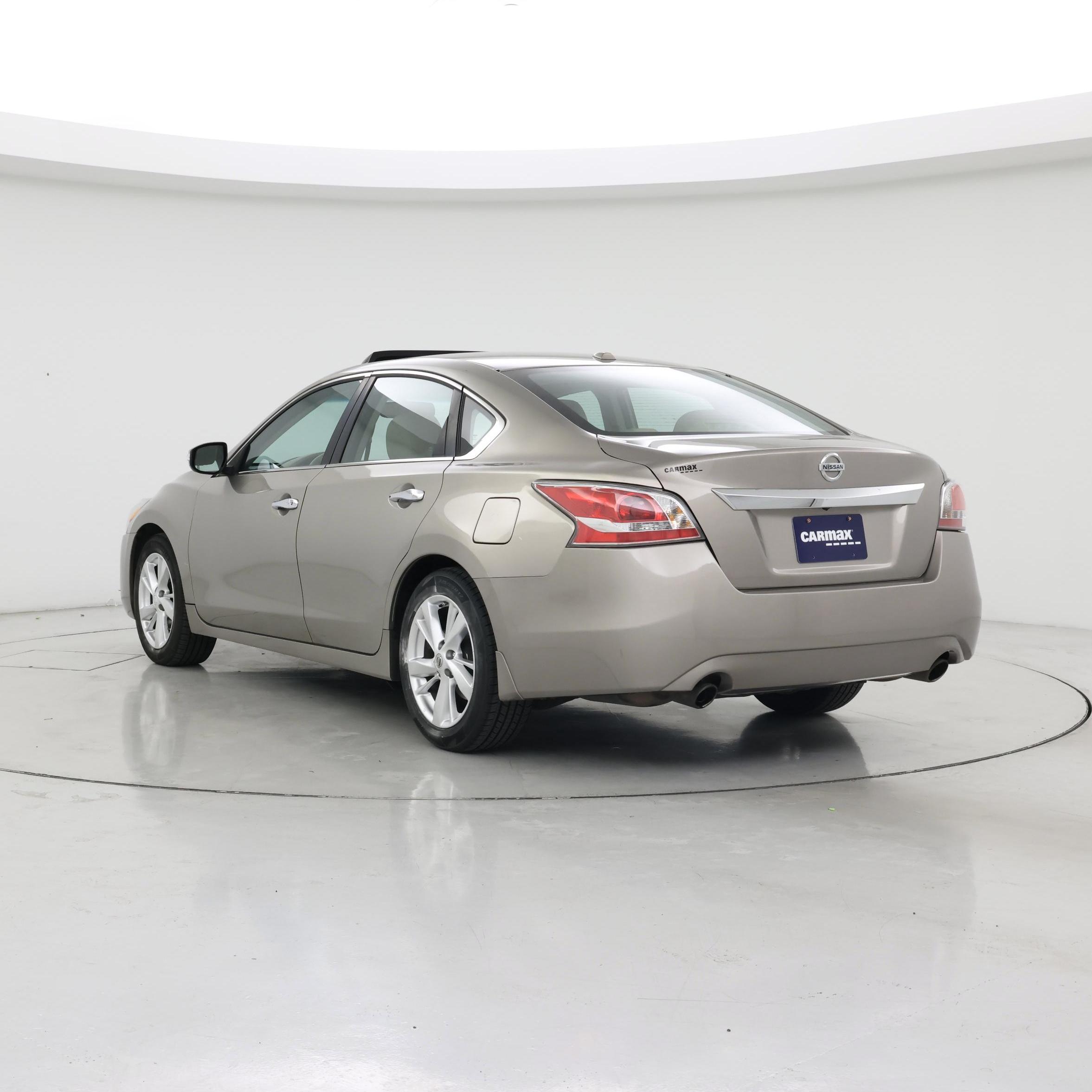 Thumbnail: 2014 Nissan Altima - 2