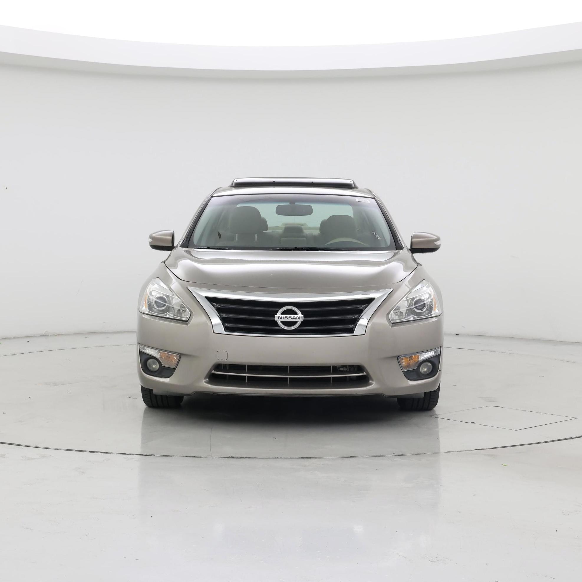 Thumbnail: 2014 Nissan Altima - 5
