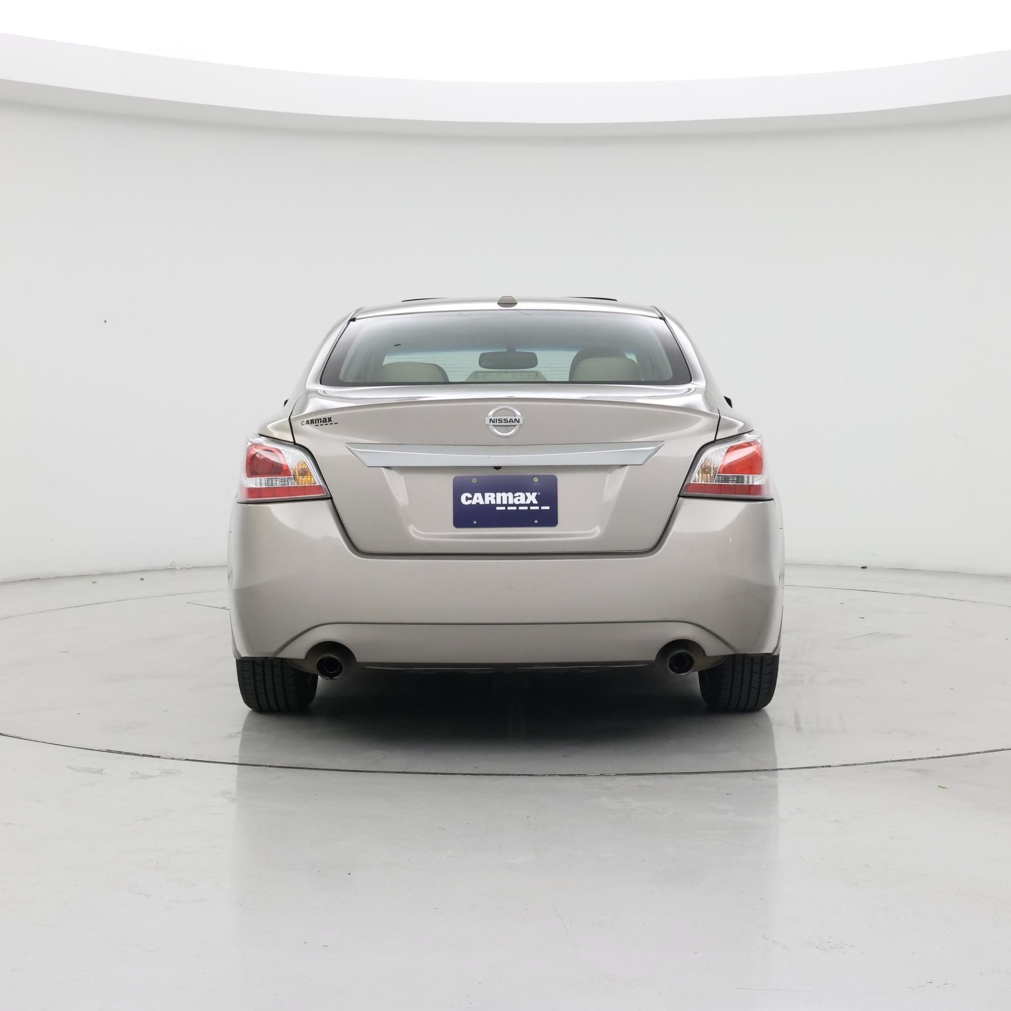 Thumbnail: 2014 Nissan Altima - 6