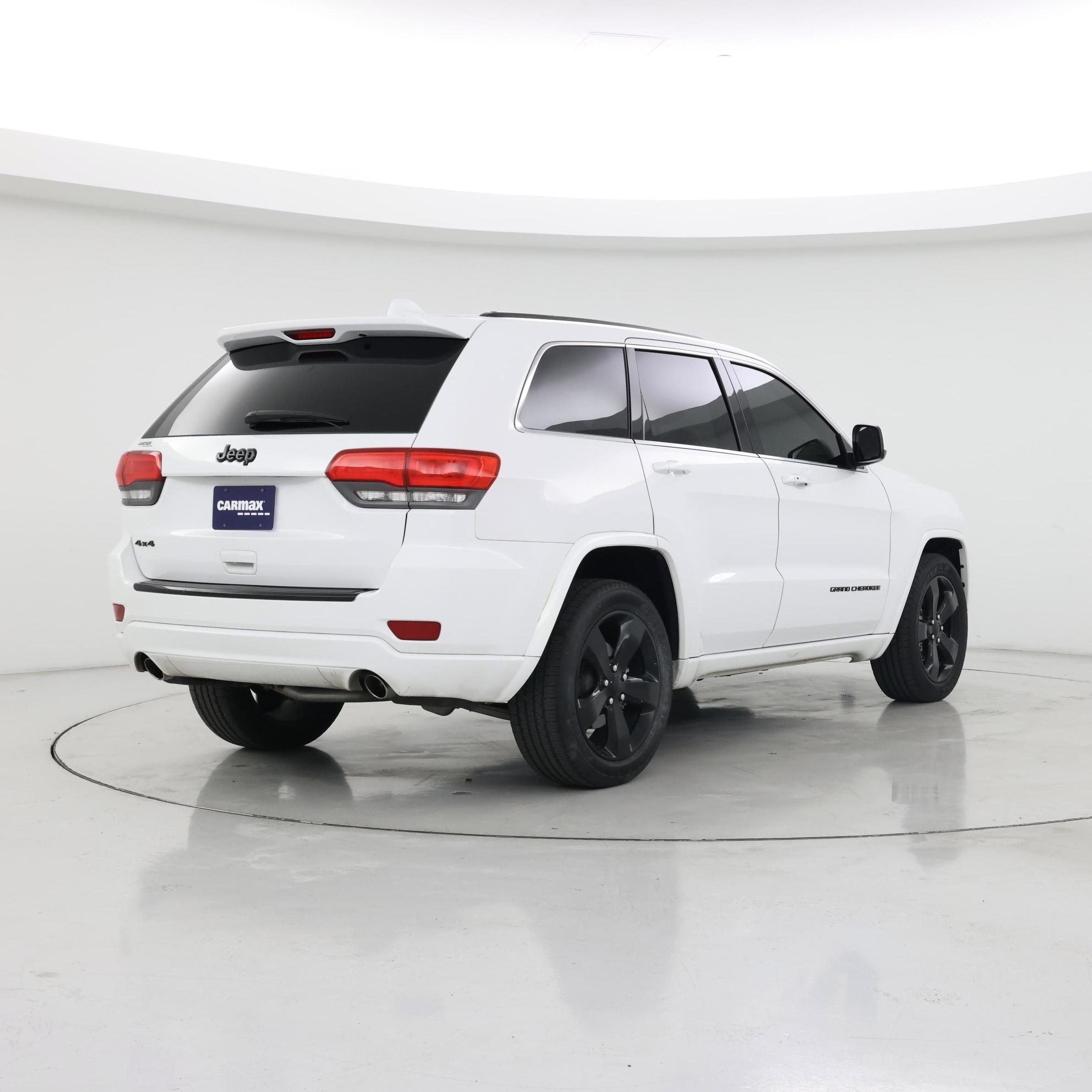 Thumbnail: 2014 Jeep Grand Cherokee - 8