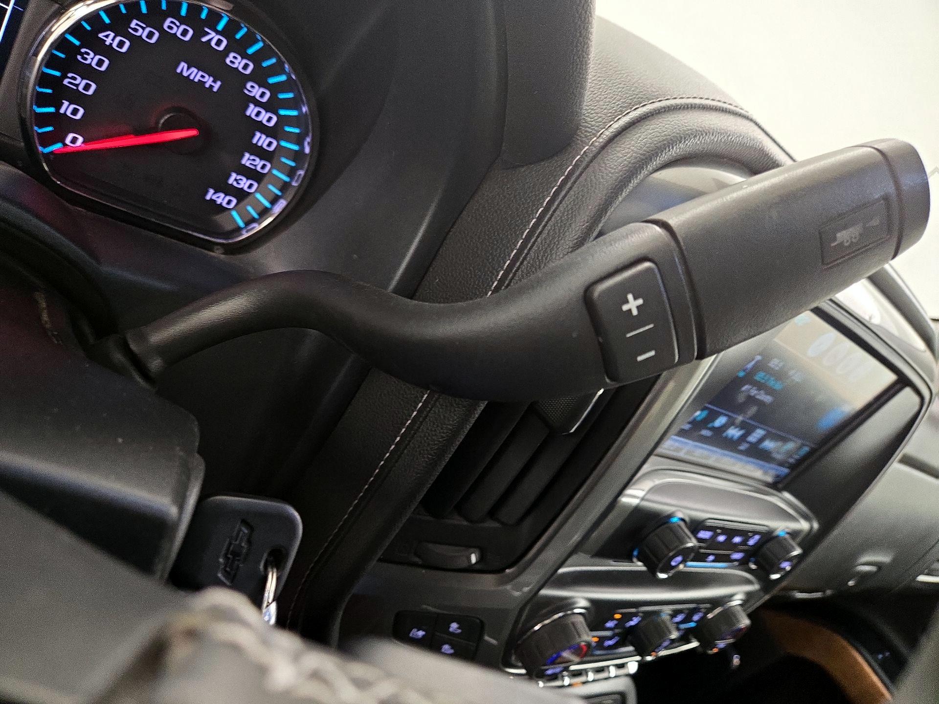 Thumbnail: 2017 Chevrolet Silverado 2500 - 17