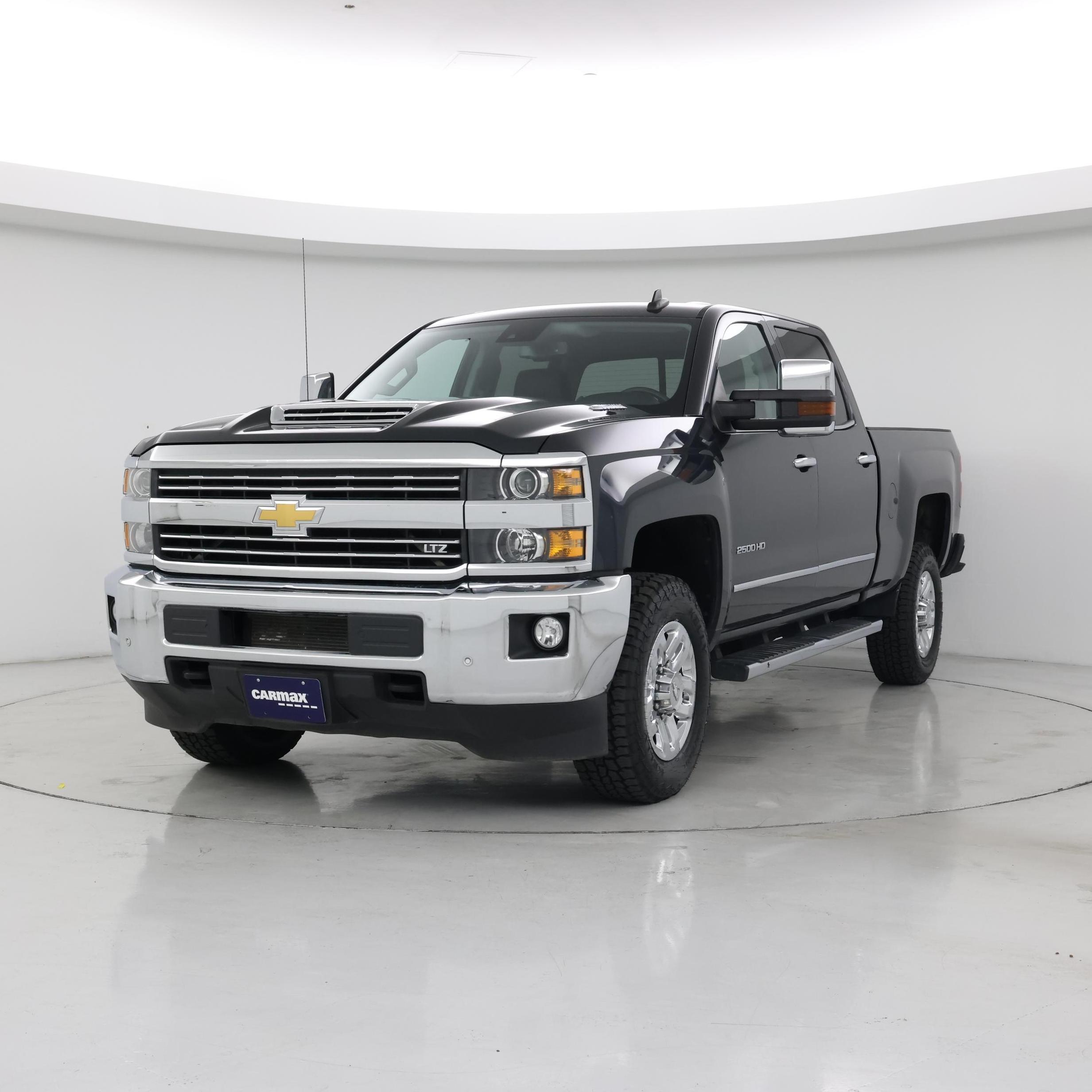 Thumbnail: 2017 Chevrolet Silverado 2500 - 4
