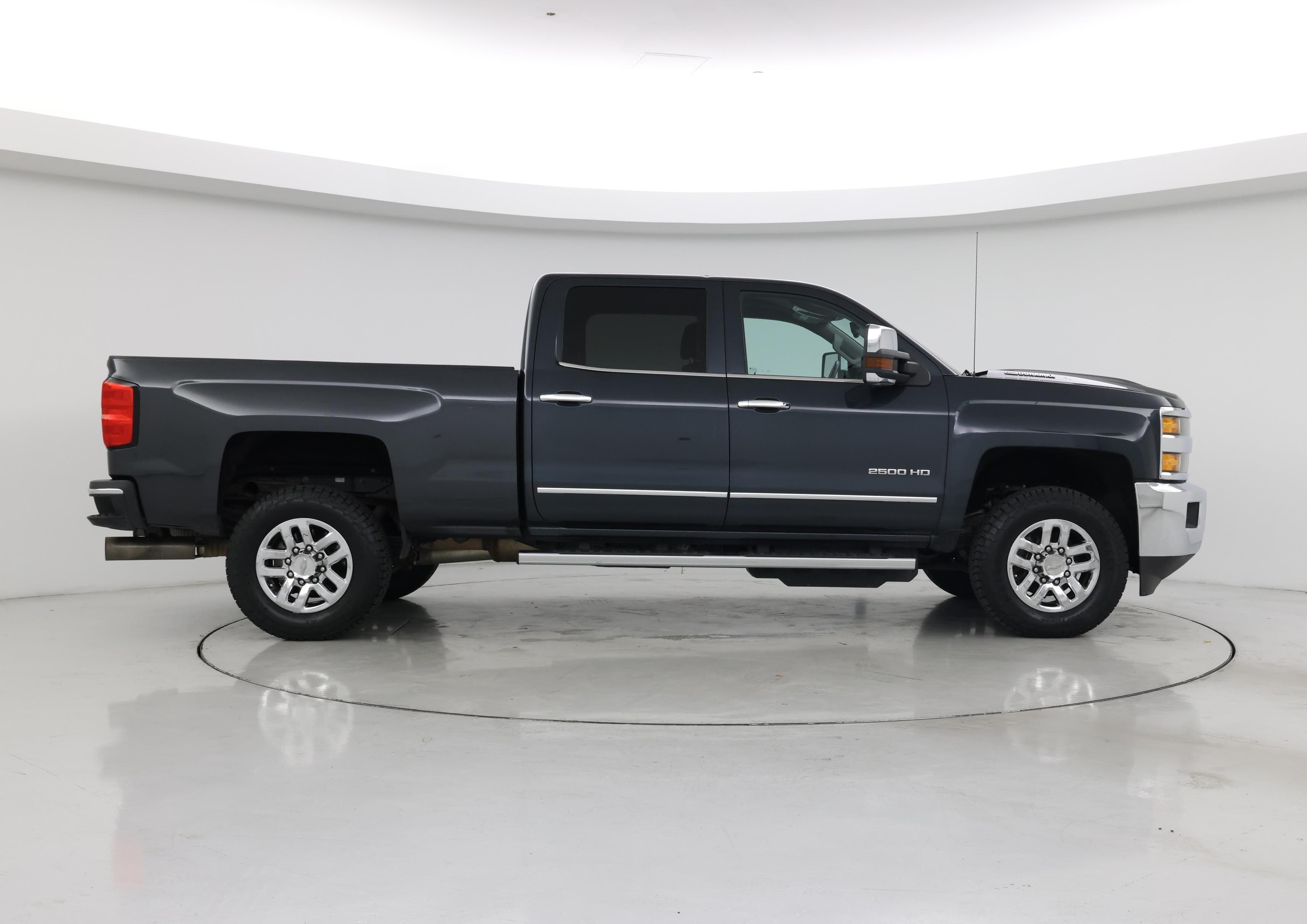 Thumbnail: 2017 Chevrolet Silverado 2500 - 7