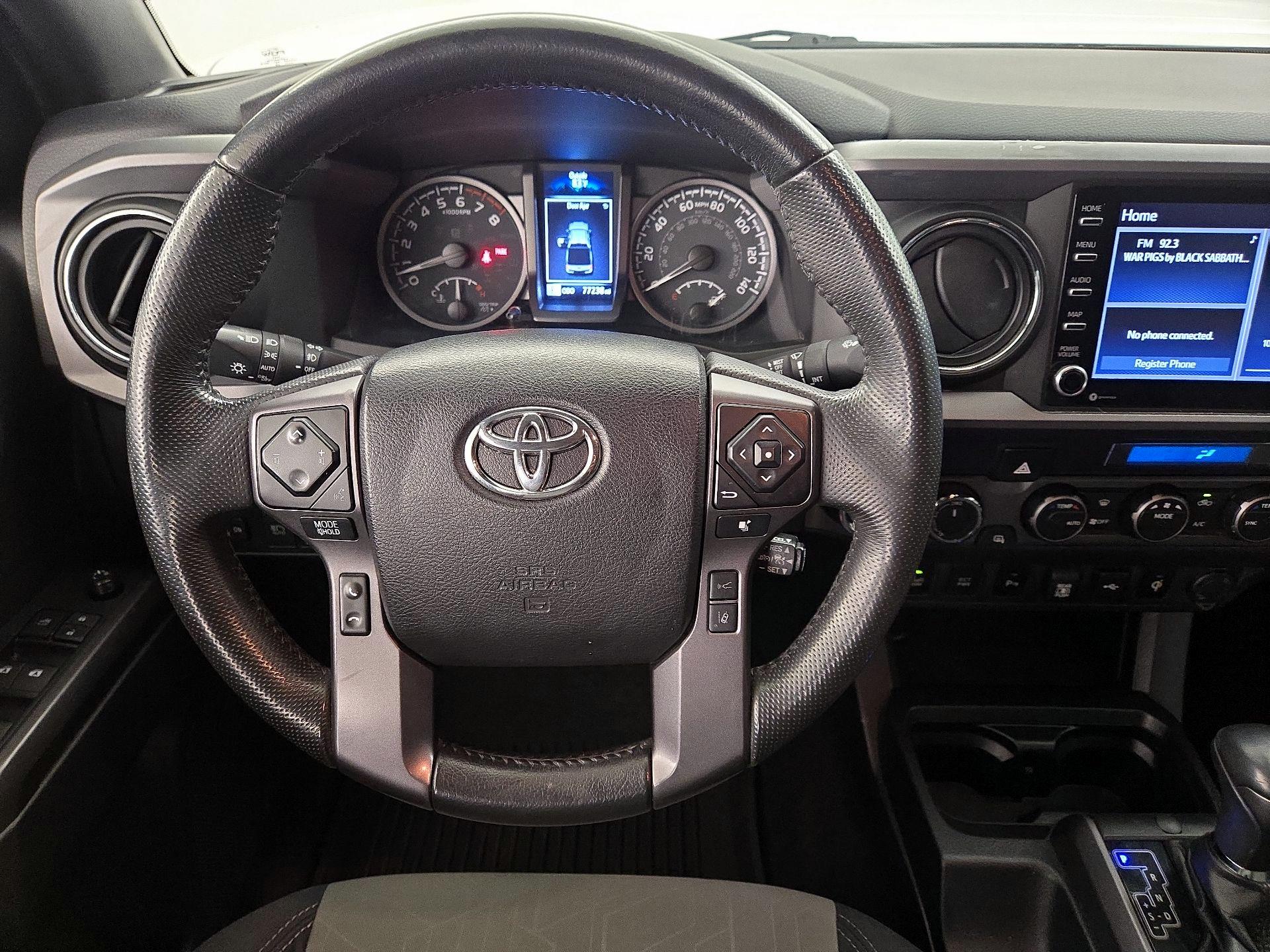 Thumbnail: 2022 Toyota Tacoma - 10