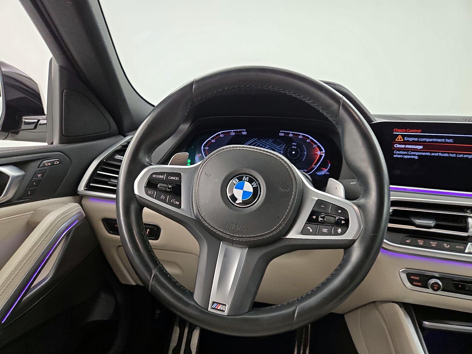 Thumbnail: 2022 BMW X6 - 10