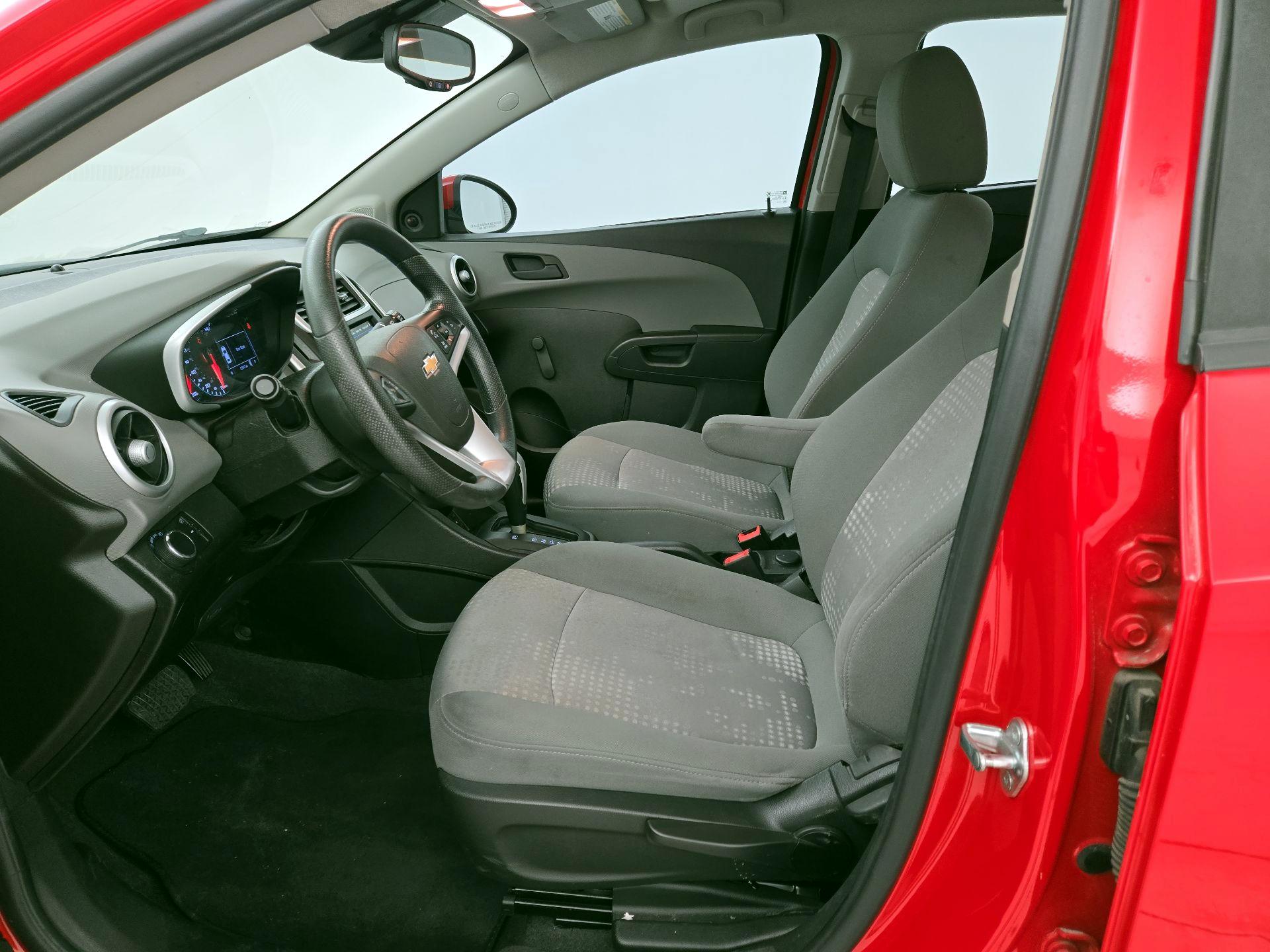Thumbnail: 2019 Chevrolet Sonic - 11