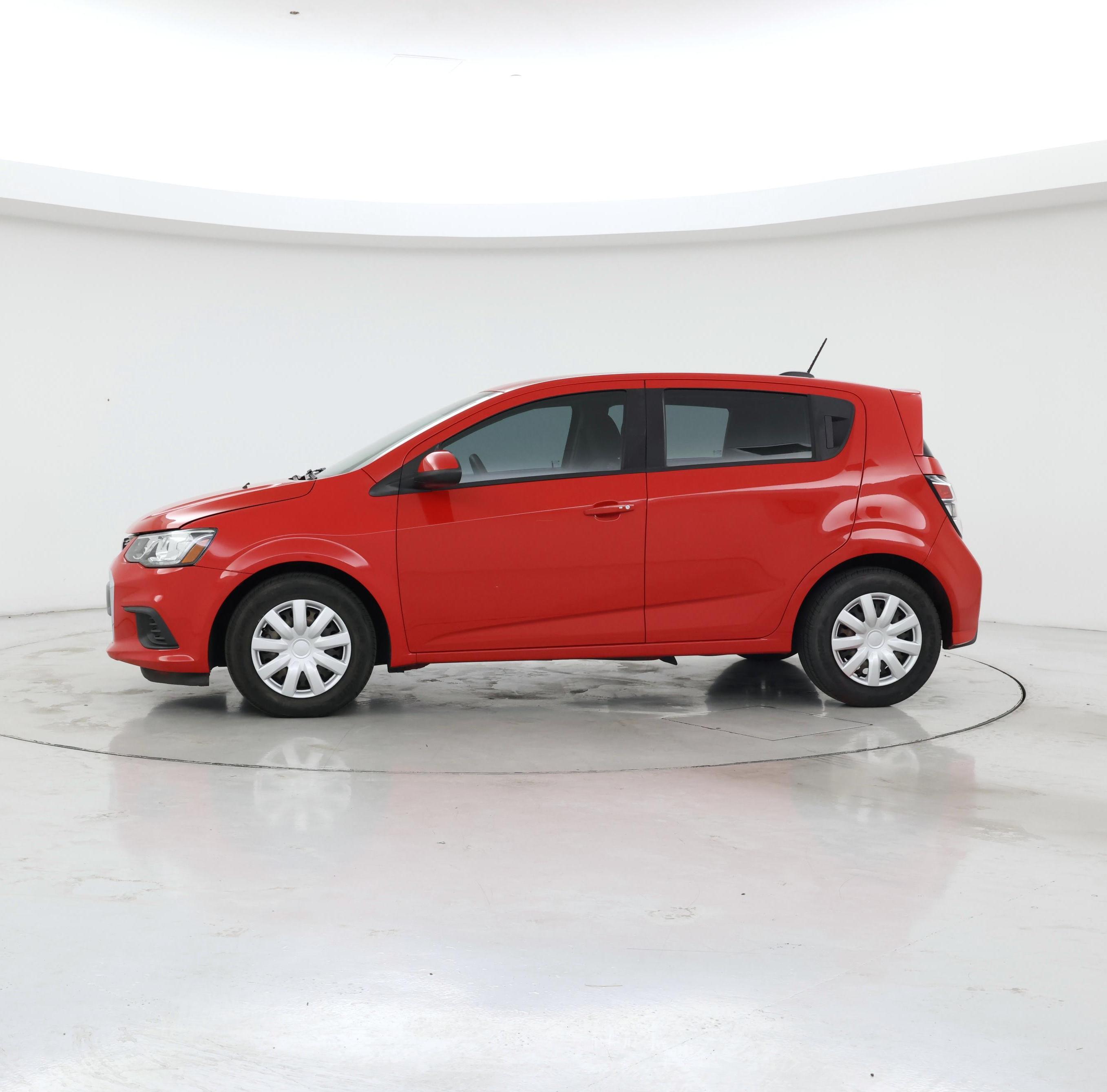 Thumbnail: 2019 Chevrolet Sonic - 3