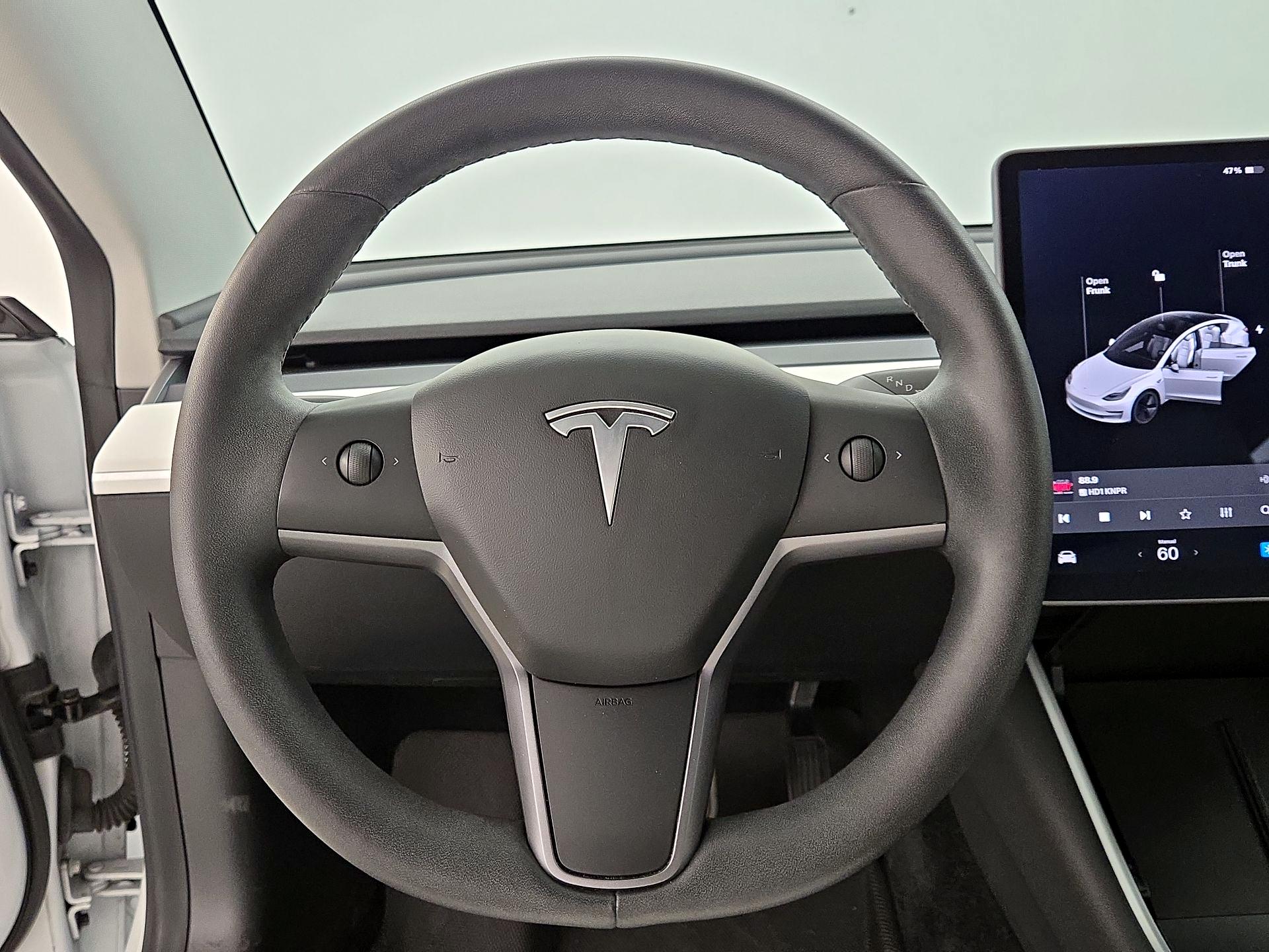 Thumbnail: 2020 Tesla Model 3 - 10