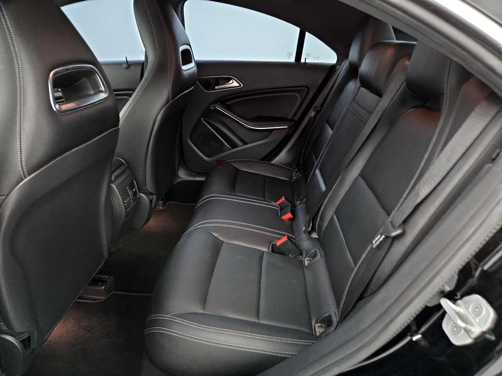 Thumbnail: 2017 Mercedes-Benz CLA - 19