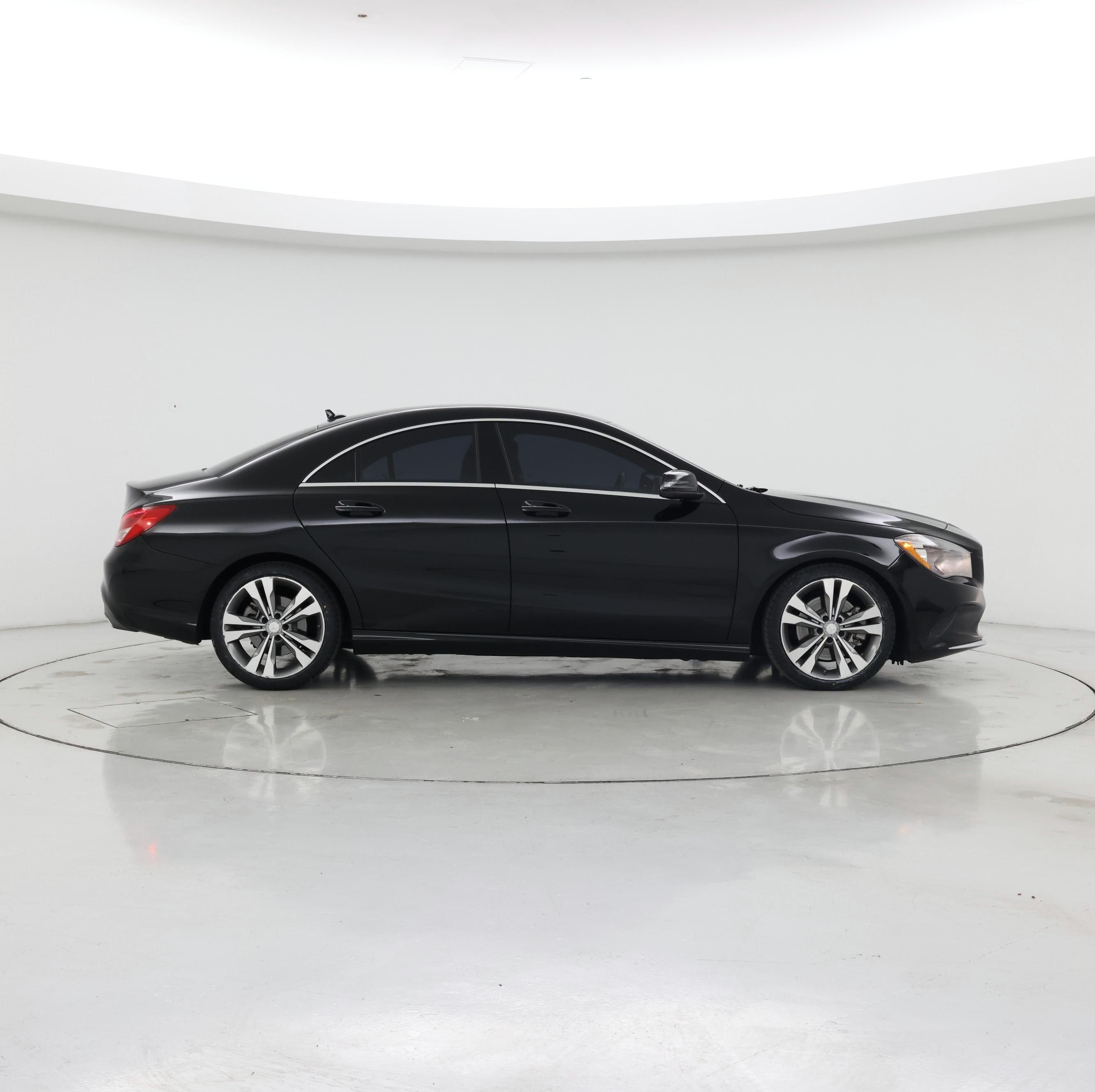 Thumbnail: 2017 Mercedes-Benz CLA - 7