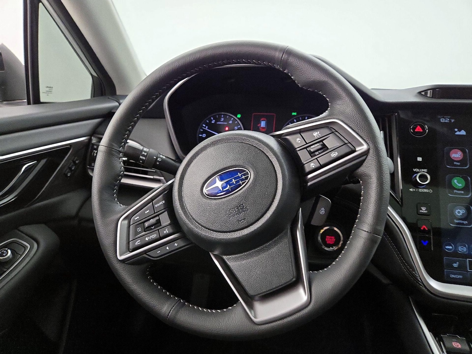 2025 Subaru Outback Limited - Photo 11