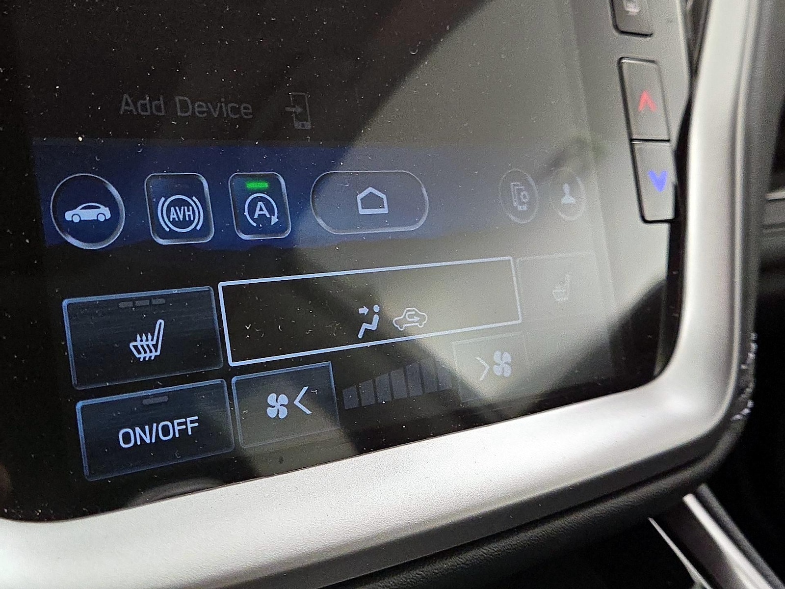2025 Subaru Outback Limited - Photo 17