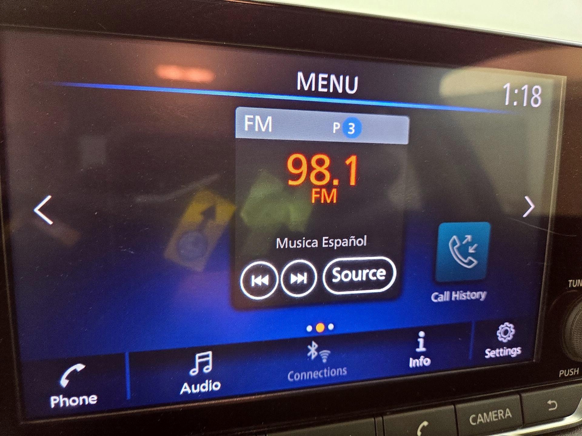 Thumbnail: 2021 Nissan Sentra - 15