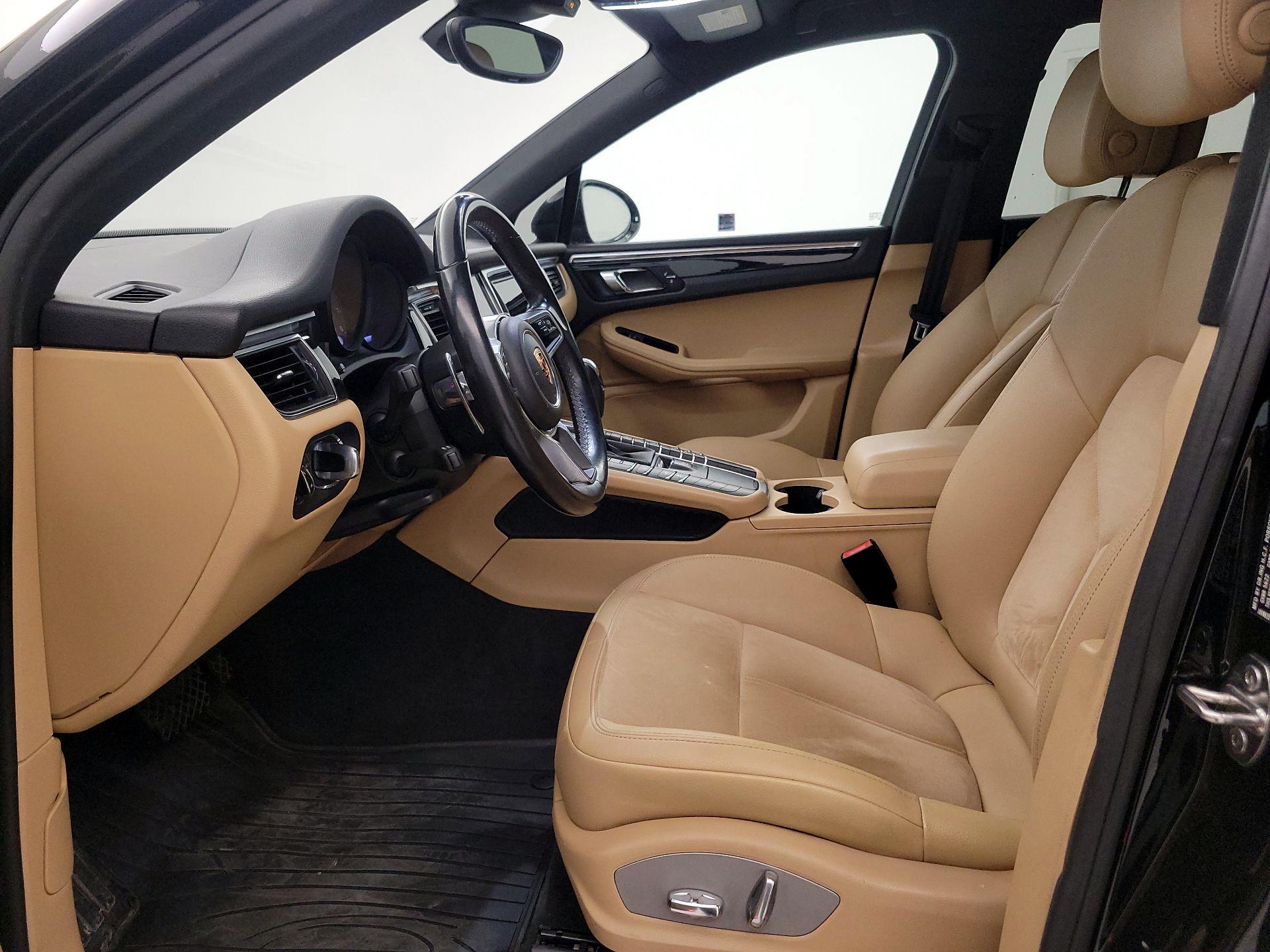 Thumbnail: 2018 Porsche Macan - 11