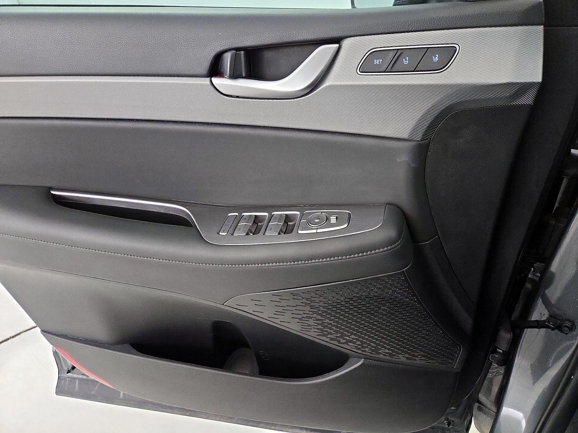 Thumbnail: 2022 Hyundai Palisade - 12