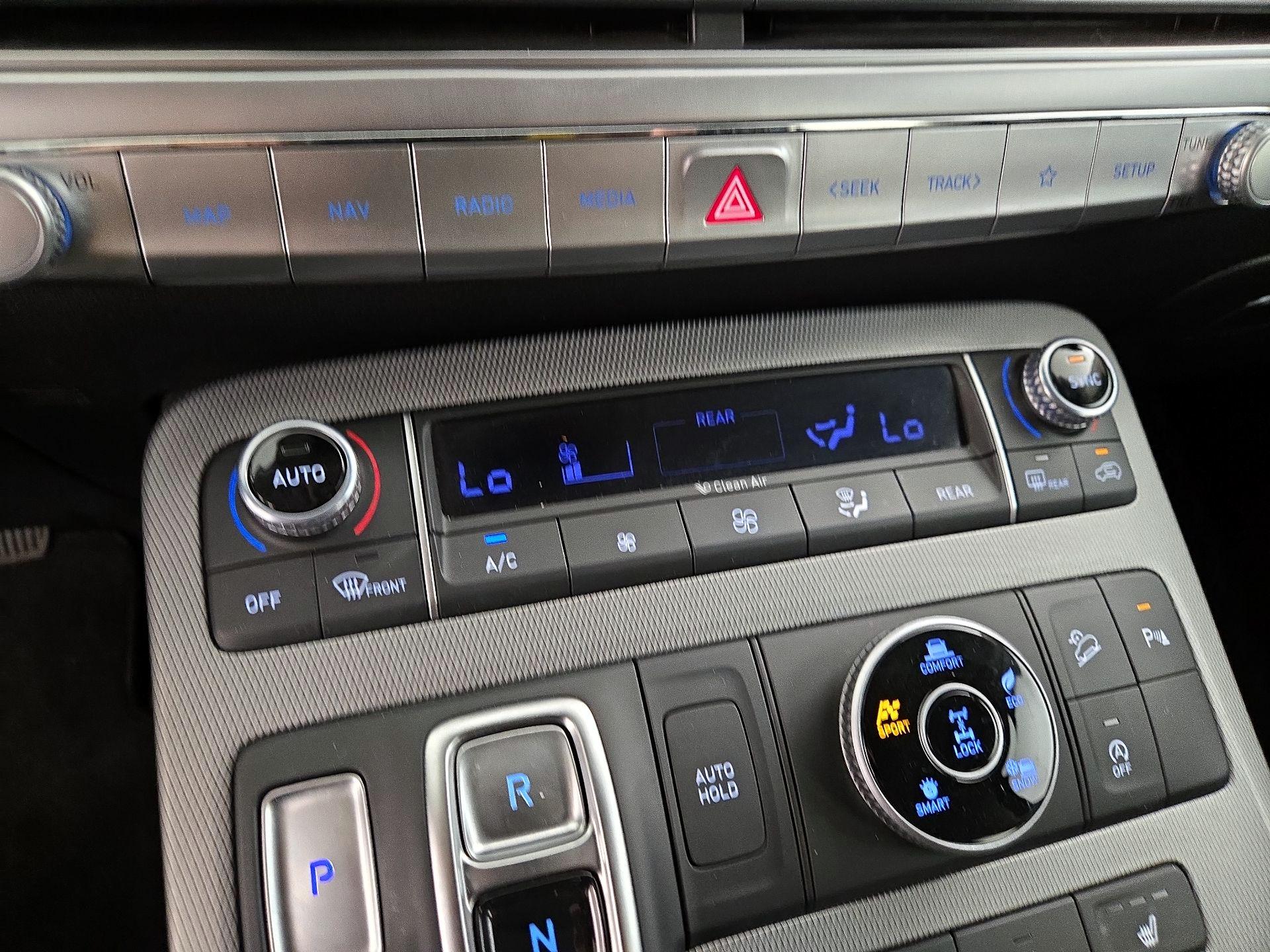 Thumbnail: 2022 Hyundai Palisade - 16