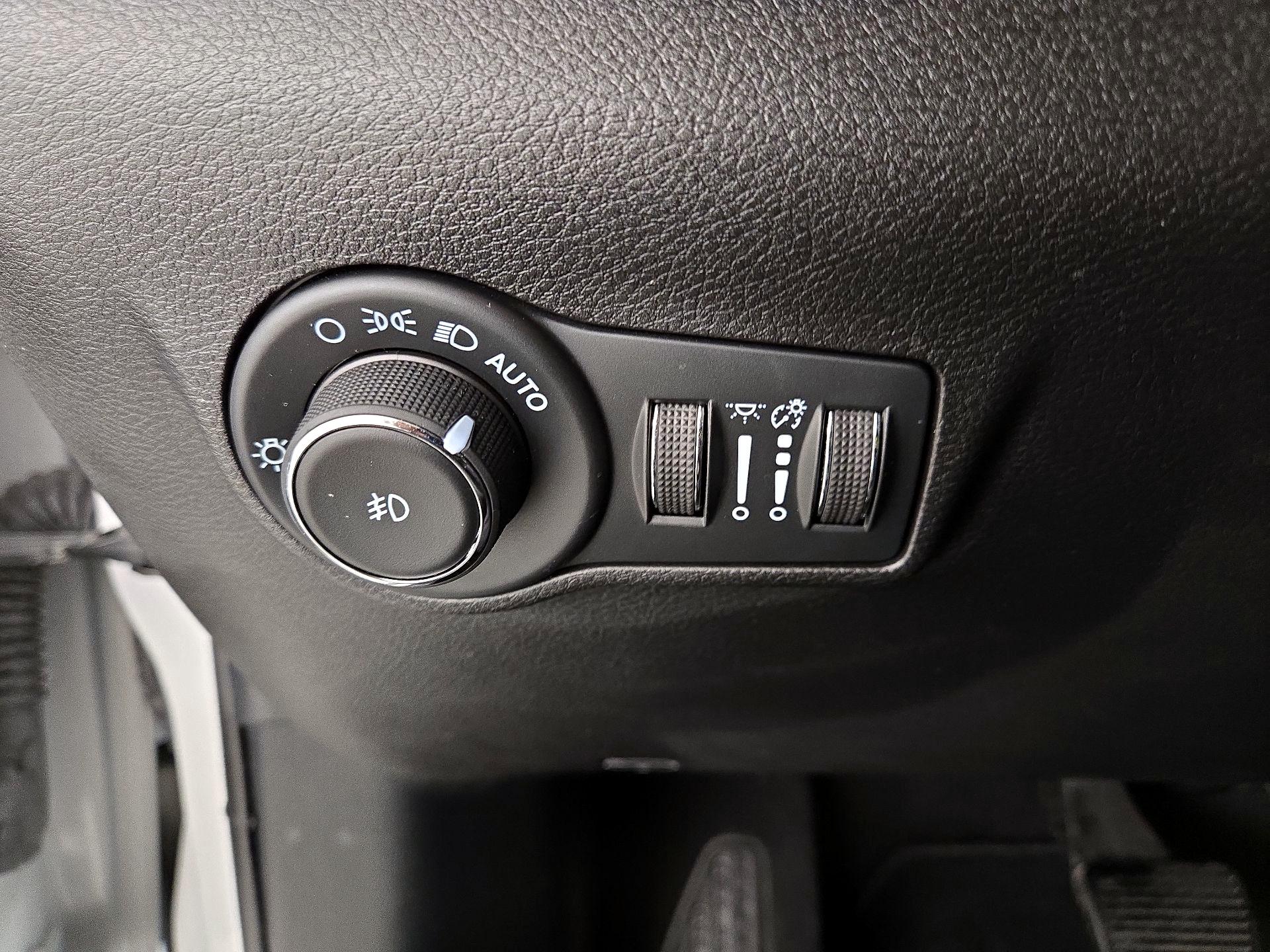 Thumbnail: 2024 Jeep Compass - 13