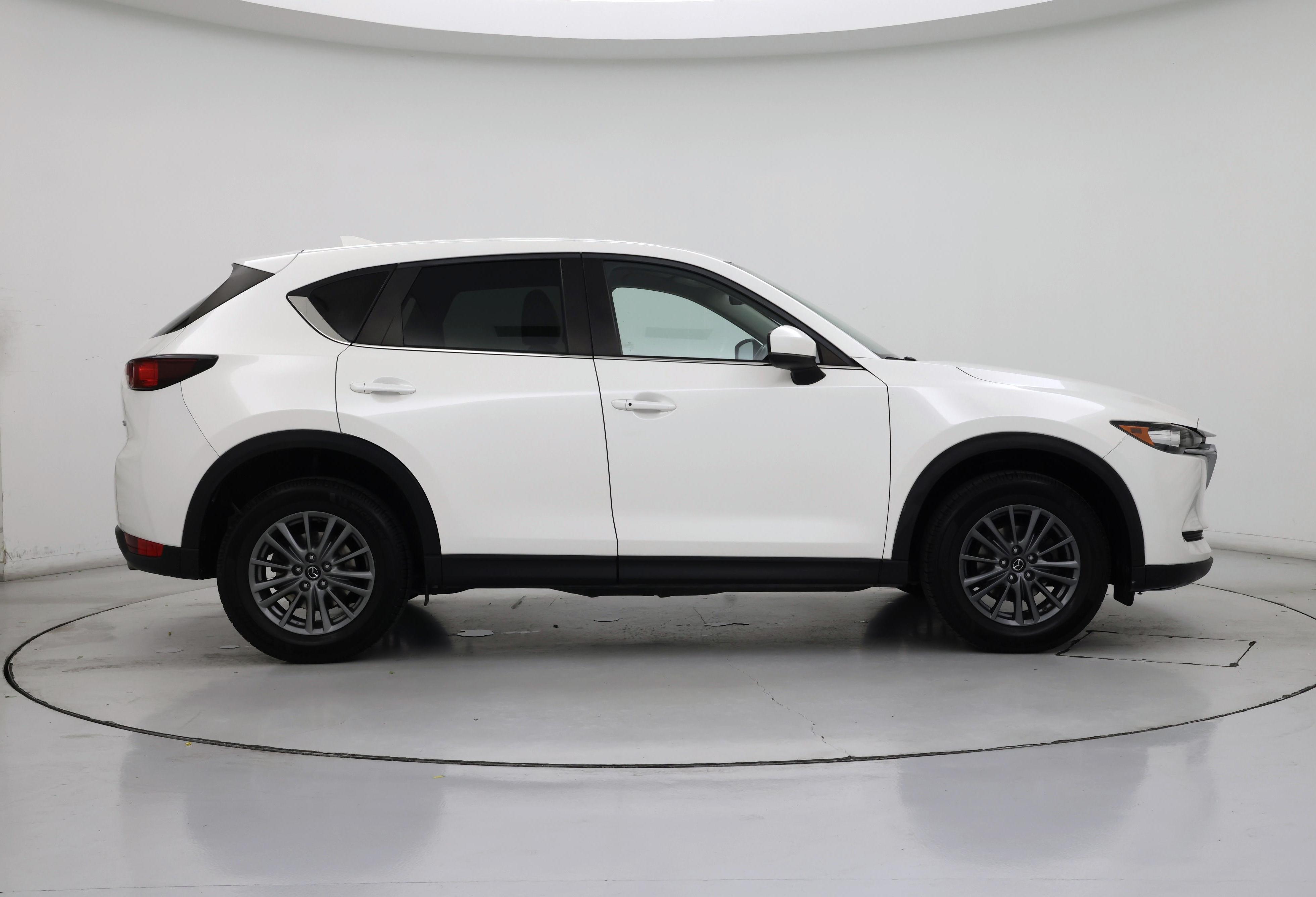 Thumbnail: 2017 Mazda CX-5 - 7