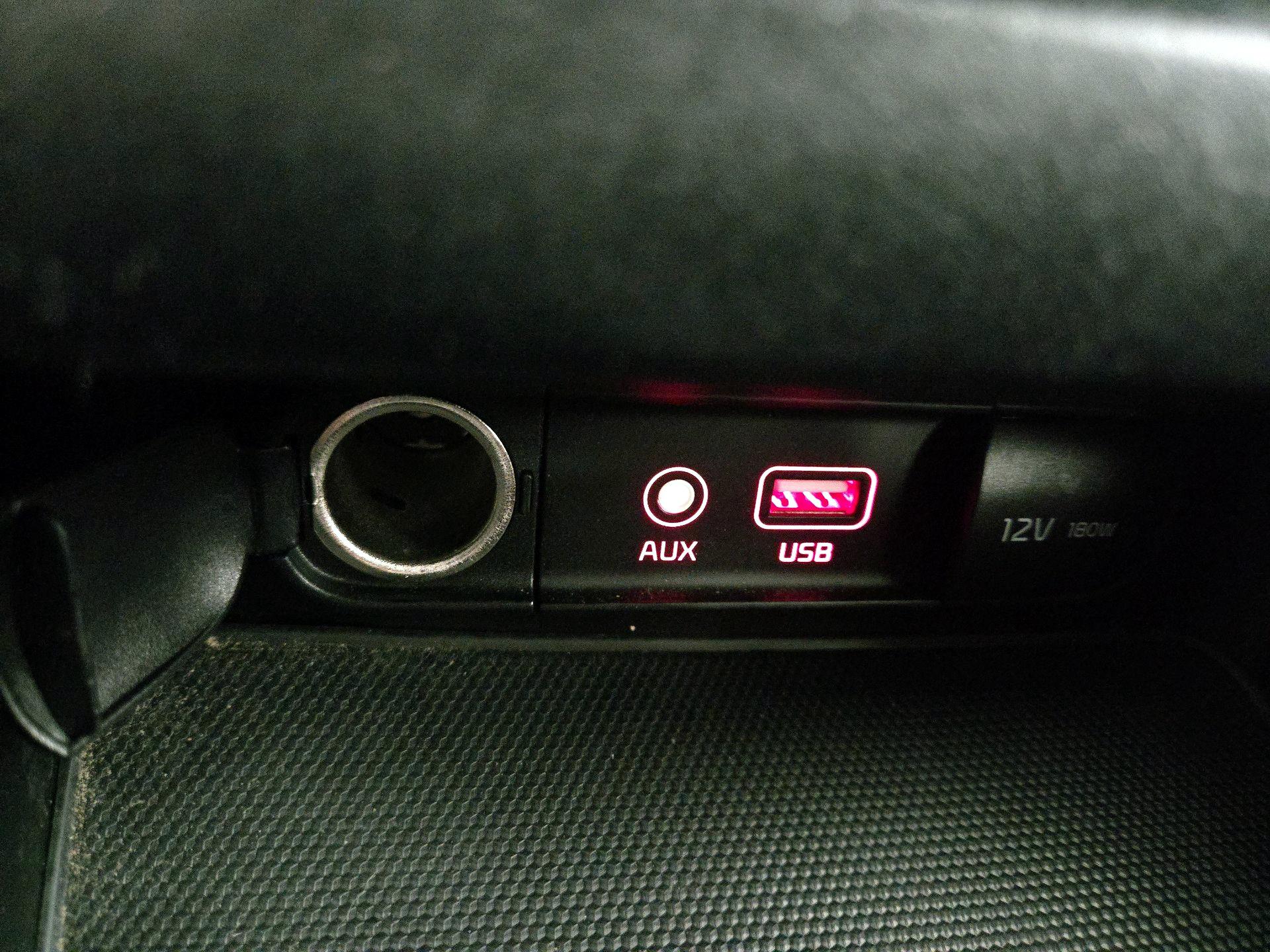 Thumbnail: 2020 Kia Forte - 18