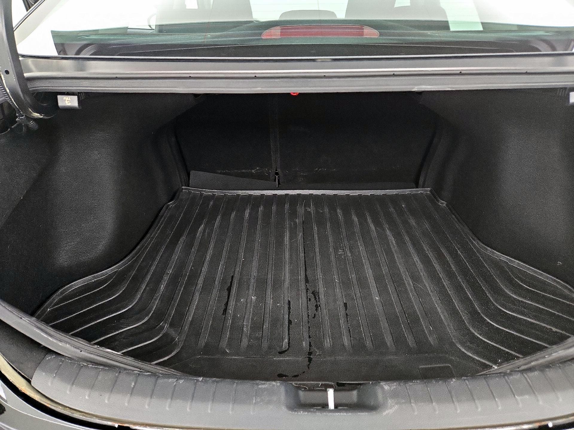 Thumbnail: 2020 Kia Forte - 20