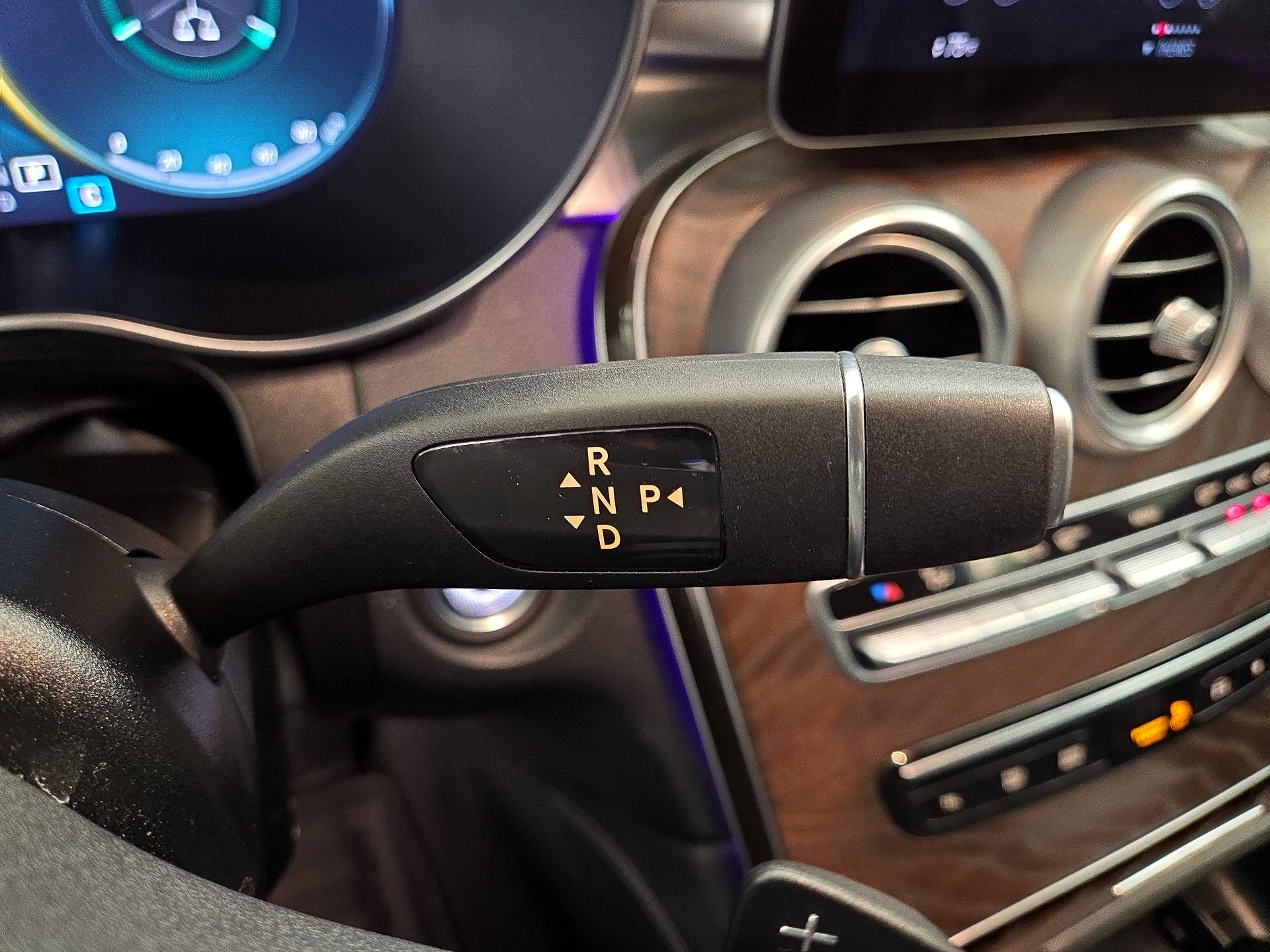 Thumbnail: 2020 Mercedes-Benz GLC - 16