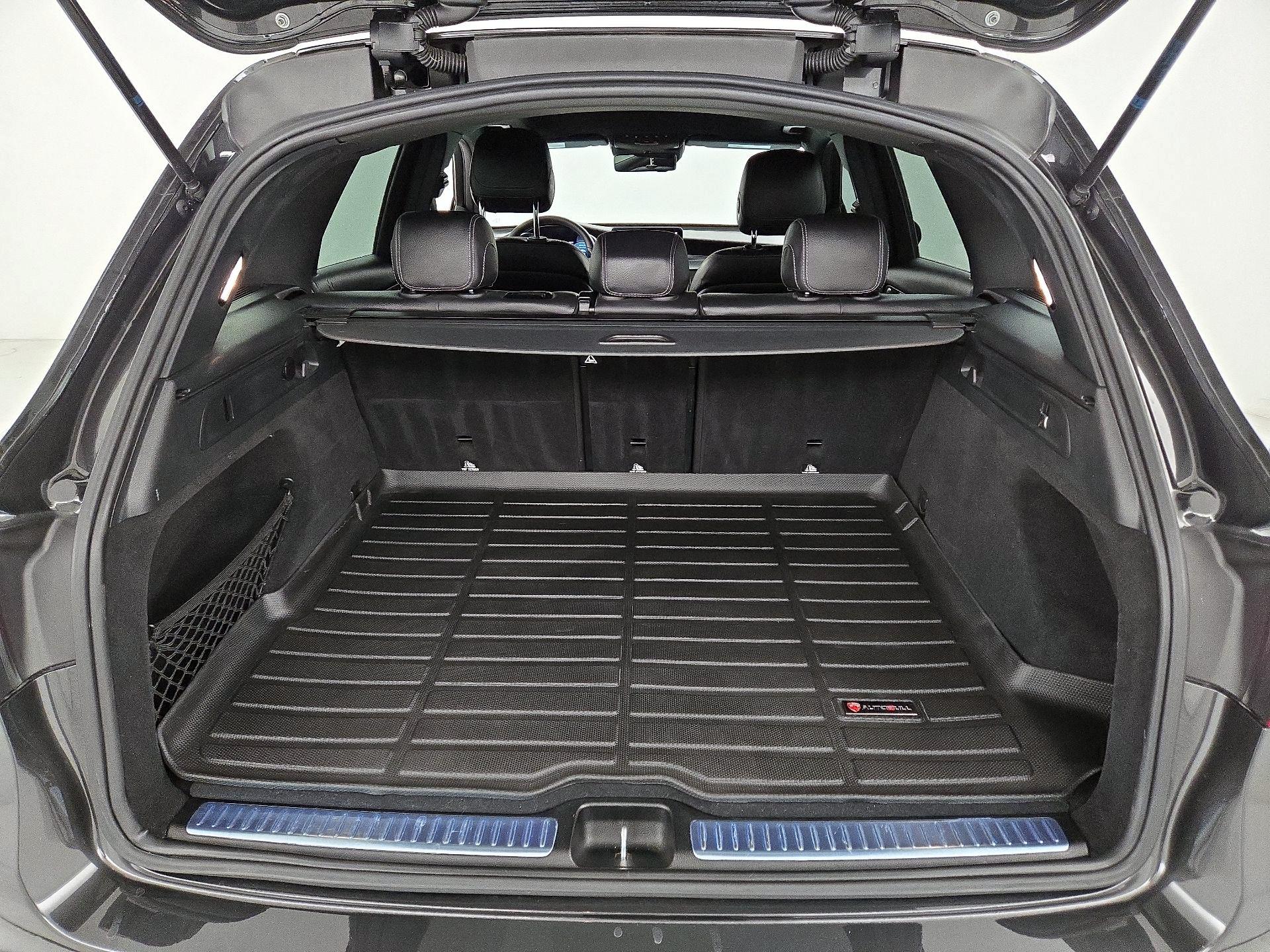 Thumbnail: 2020 Mercedes-Benz GLC - 19