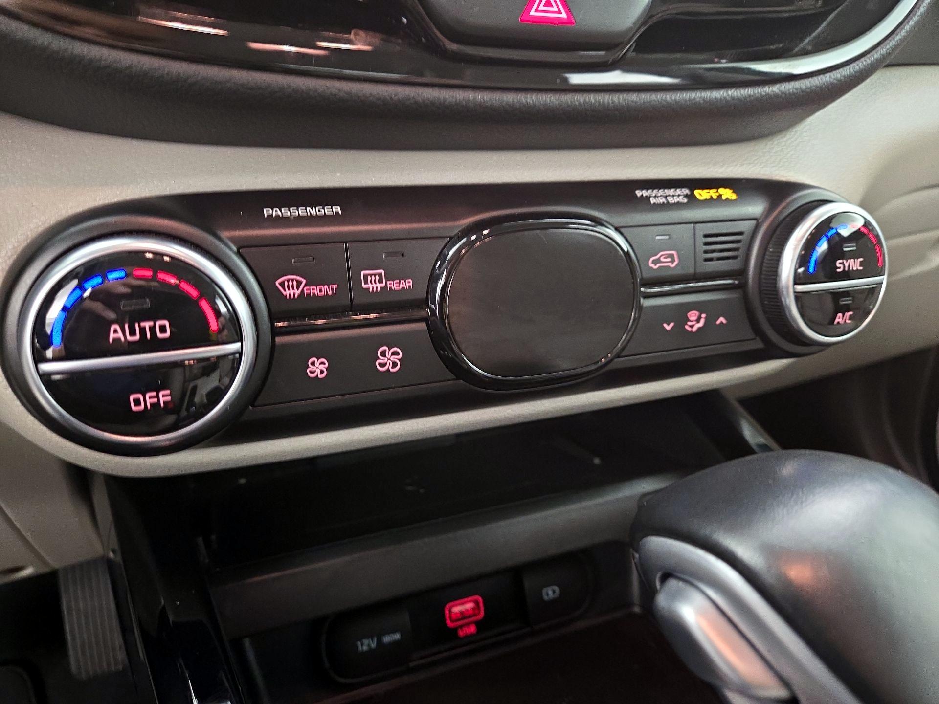 Thumbnail: 2020 Kia Soul - 17