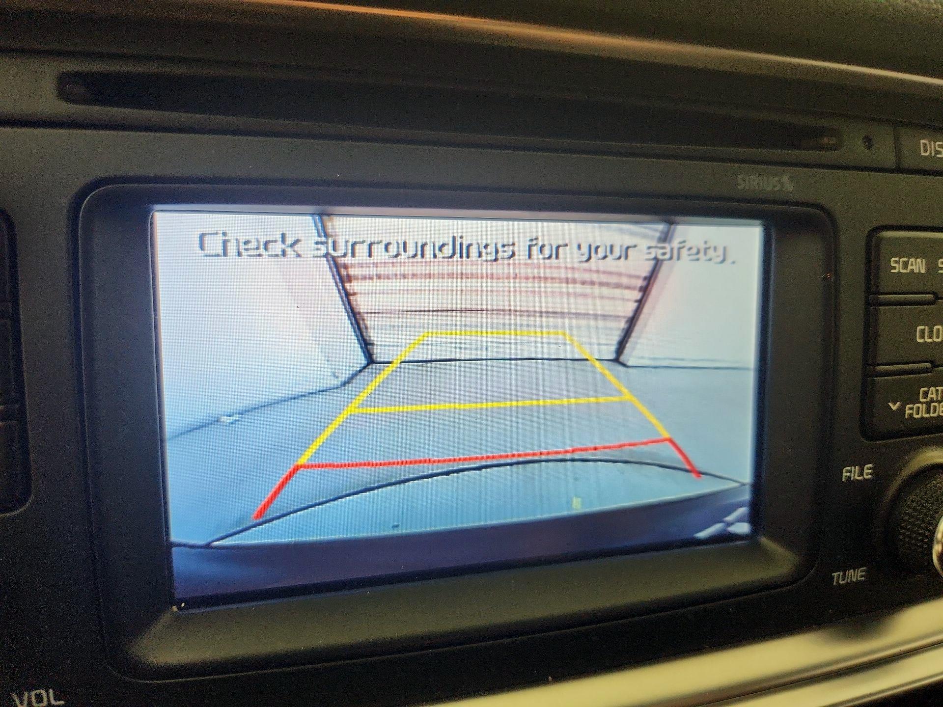 Thumbnail: 2016 Kia Optima - 14