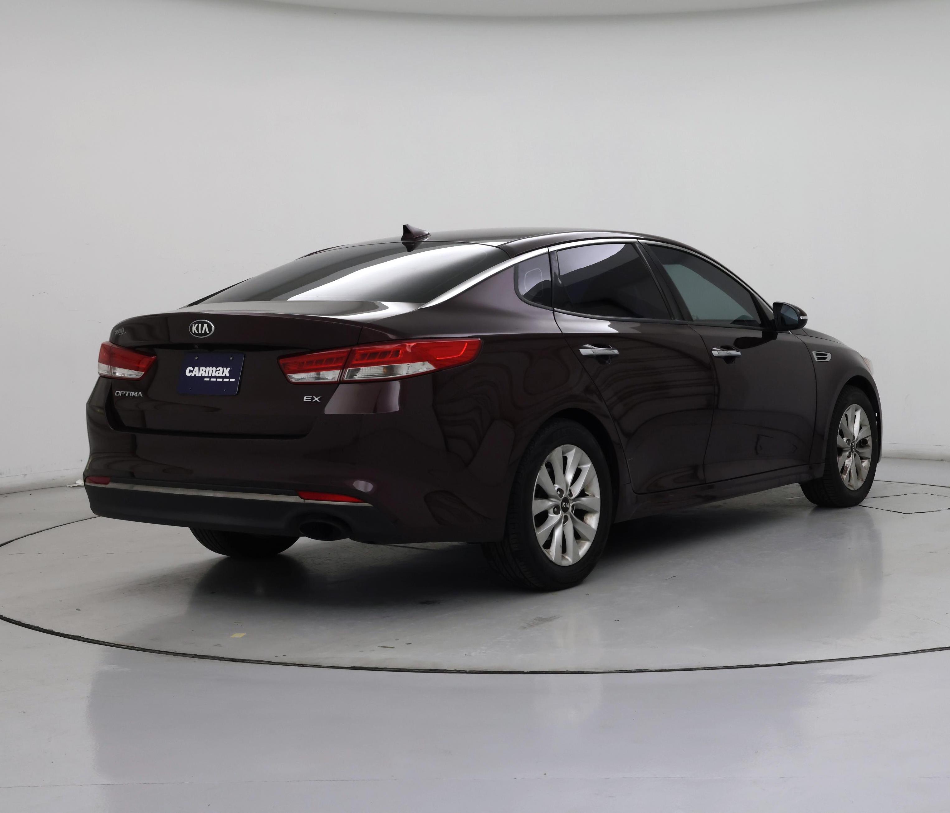 Thumbnail: 2016 Kia Optima - 8