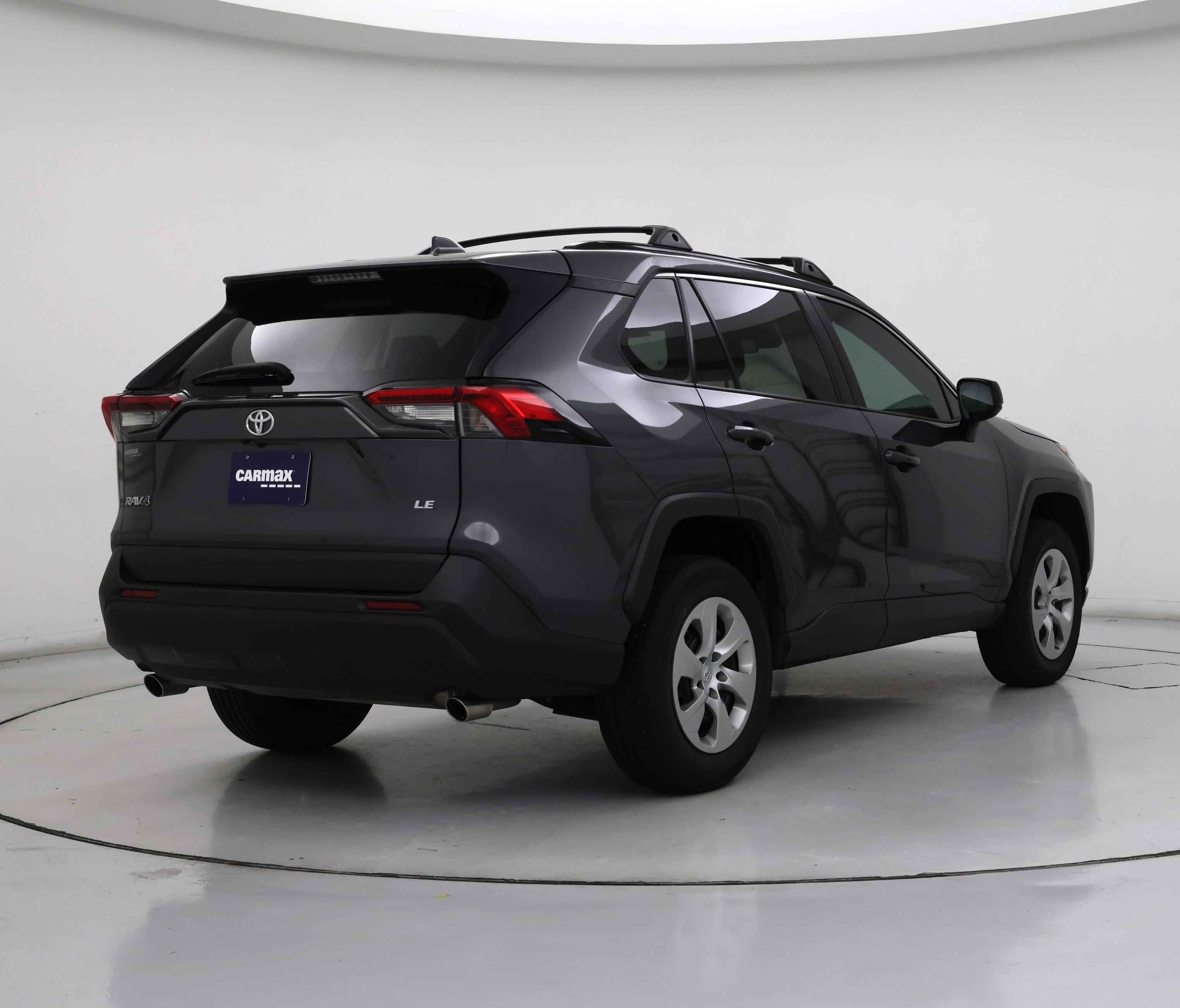 Thumbnail: 2019 Toyota RAV4 - 8