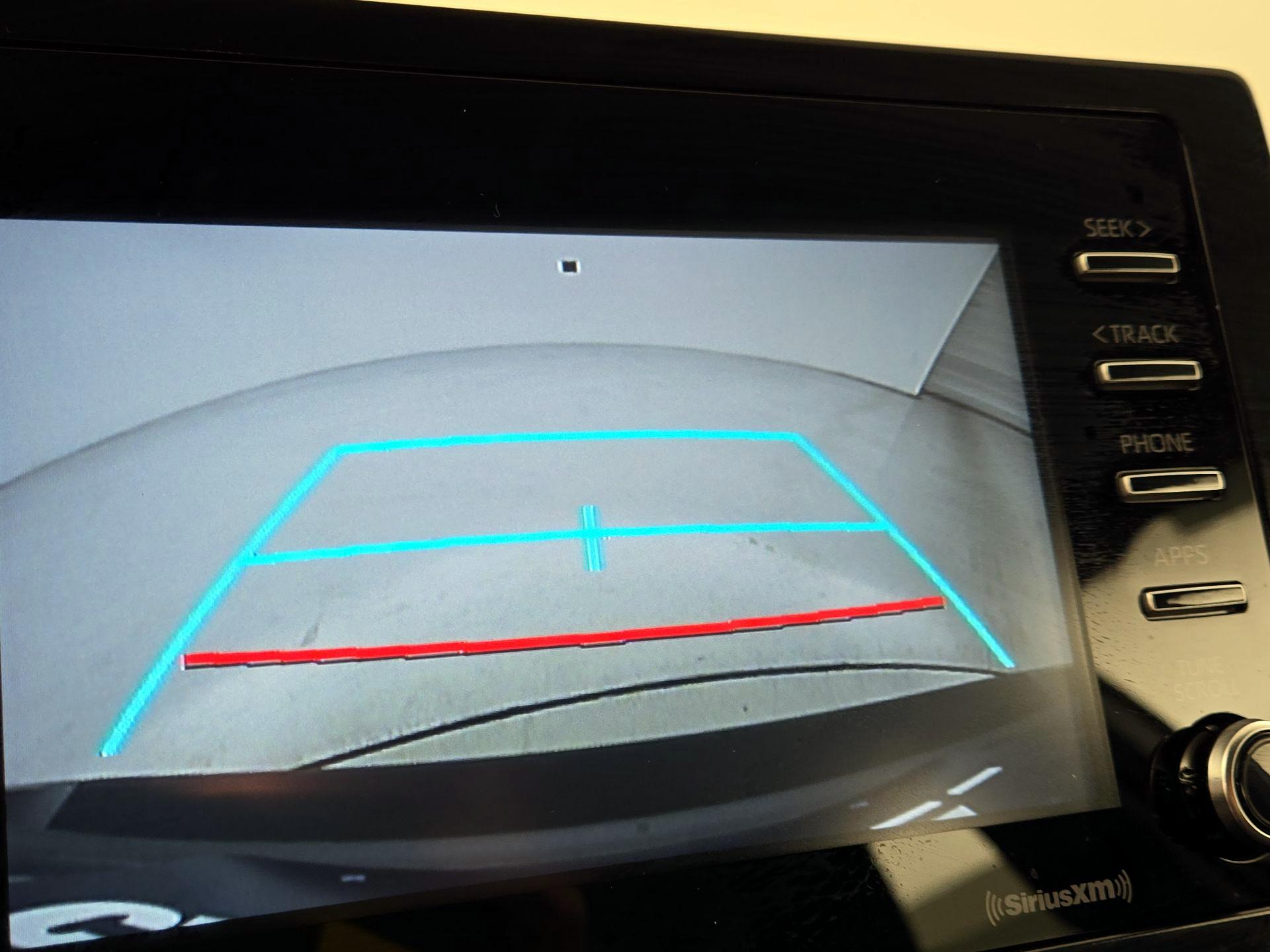 Thumbnail: 2022 Toyota Camry - 14