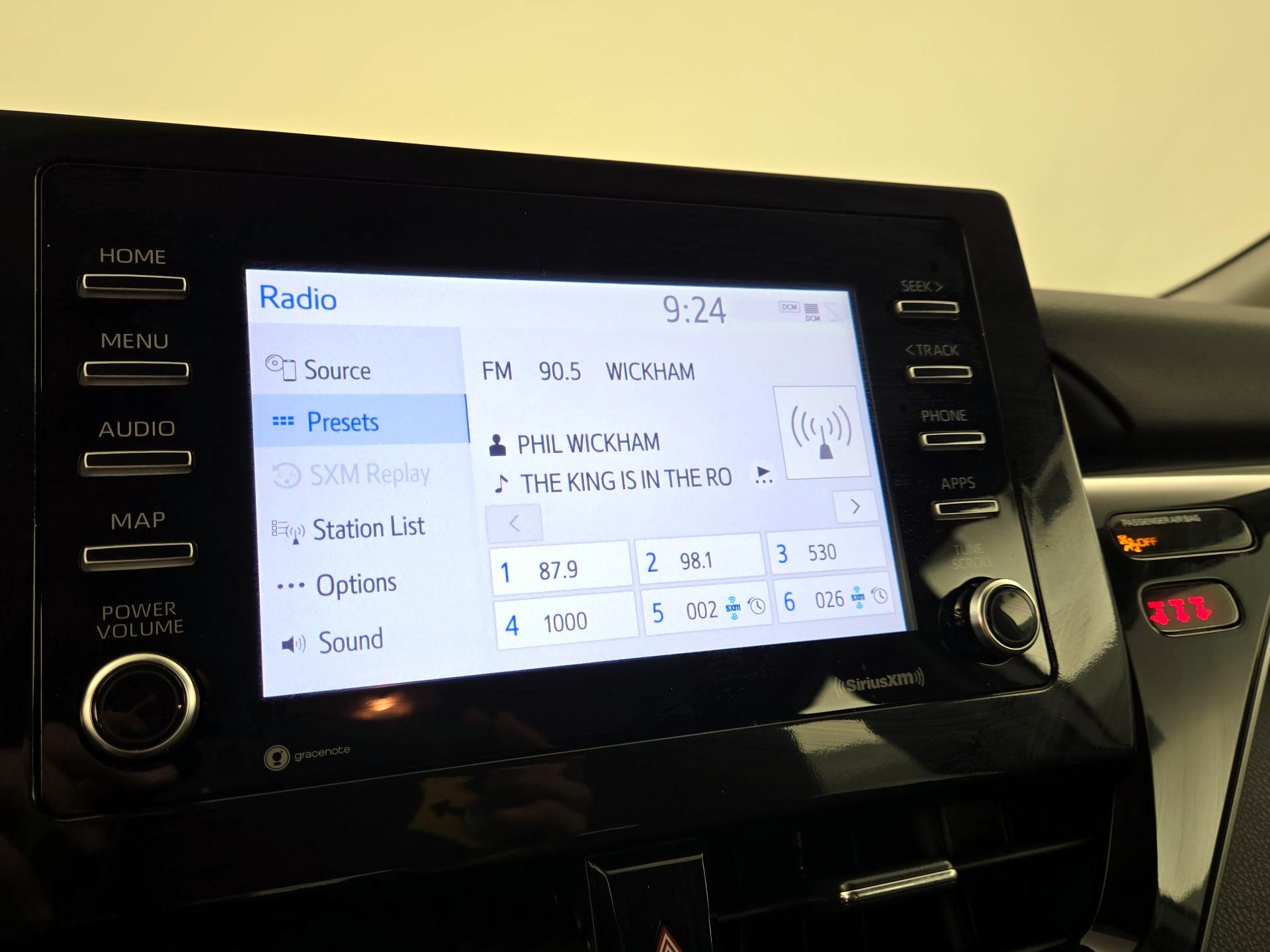 Thumbnail: 2022 Toyota Camry - 15