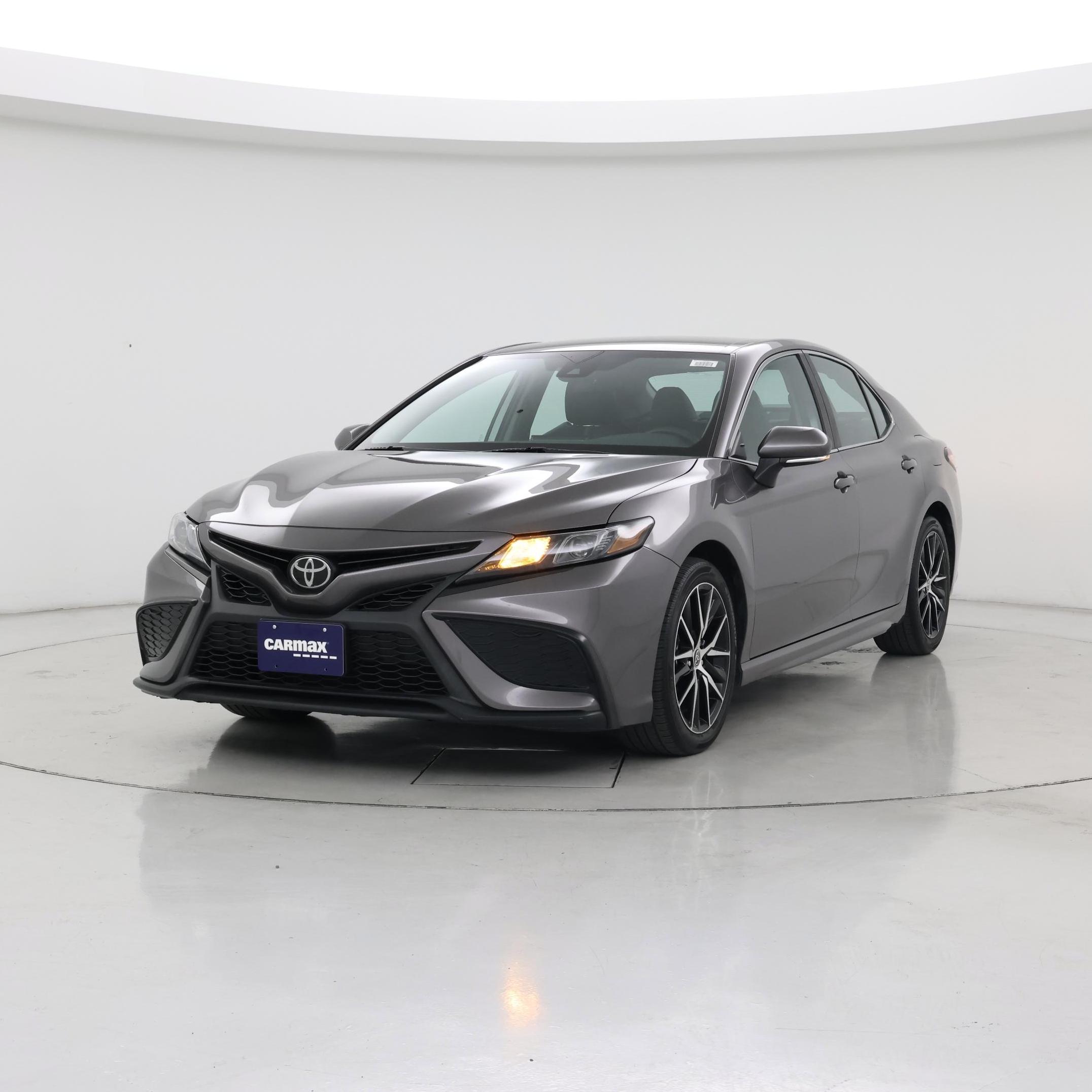 Thumbnail: 2022 Toyota Camry - 4