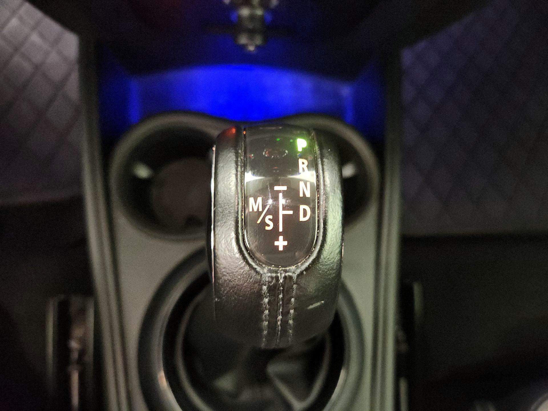 Thumbnail: 2018 MINI Cooper Countryman - 17