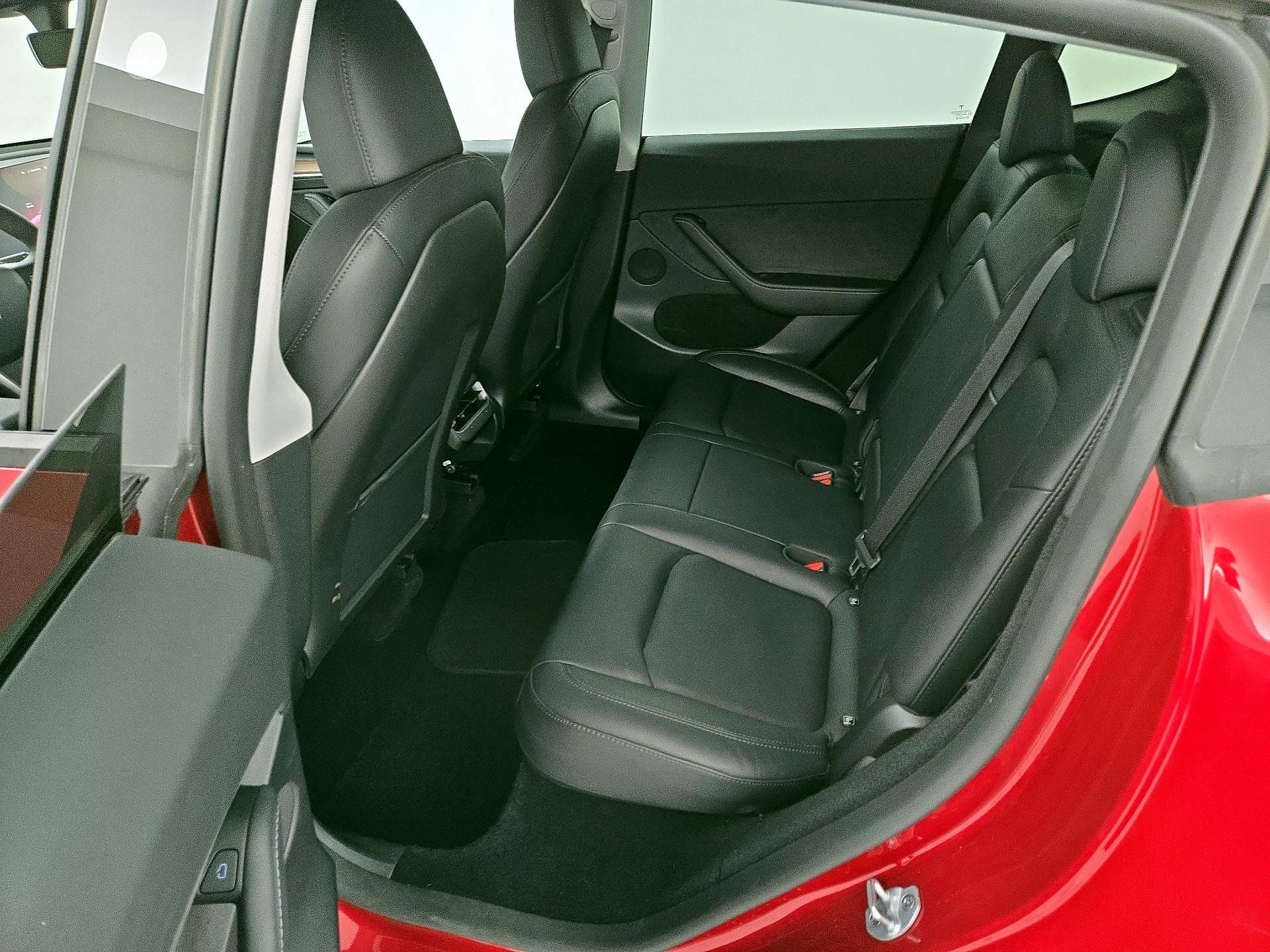 Thumbnail: 2024 Tesla Model Y - 19