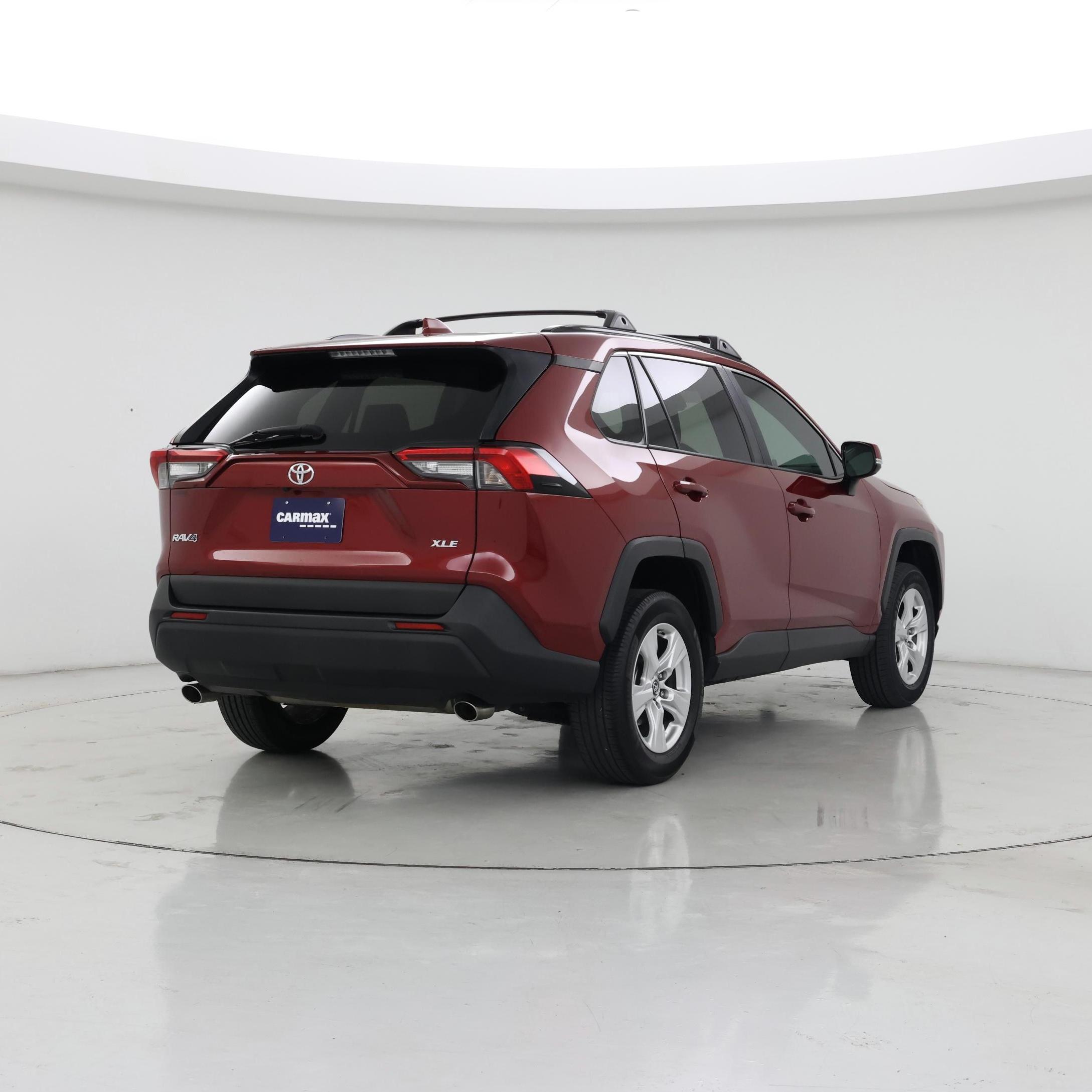 Thumbnail: 2019 Toyota RAV4 - 8