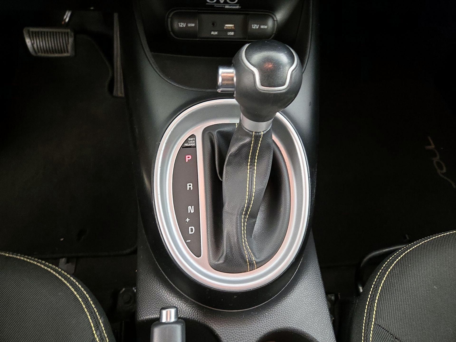 Thumbnail: 2015 Kia Soul - 17