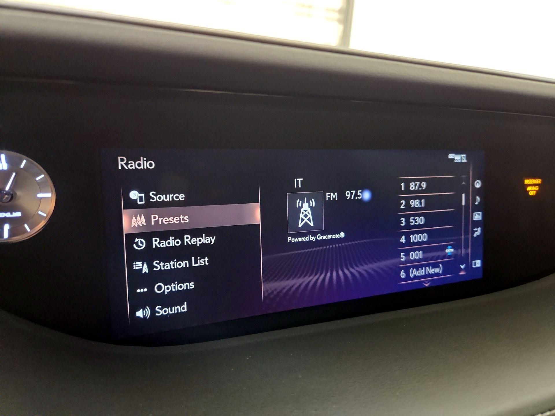Thumbnail: 2019 Lexus LS - 15