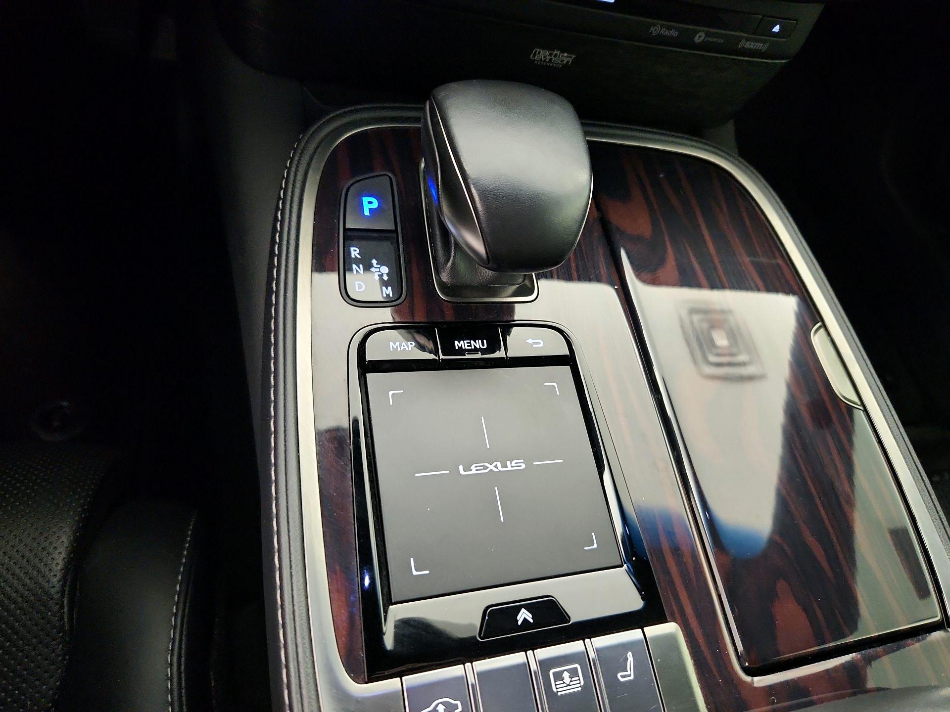 Thumbnail: 2019 Lexus LS - 17