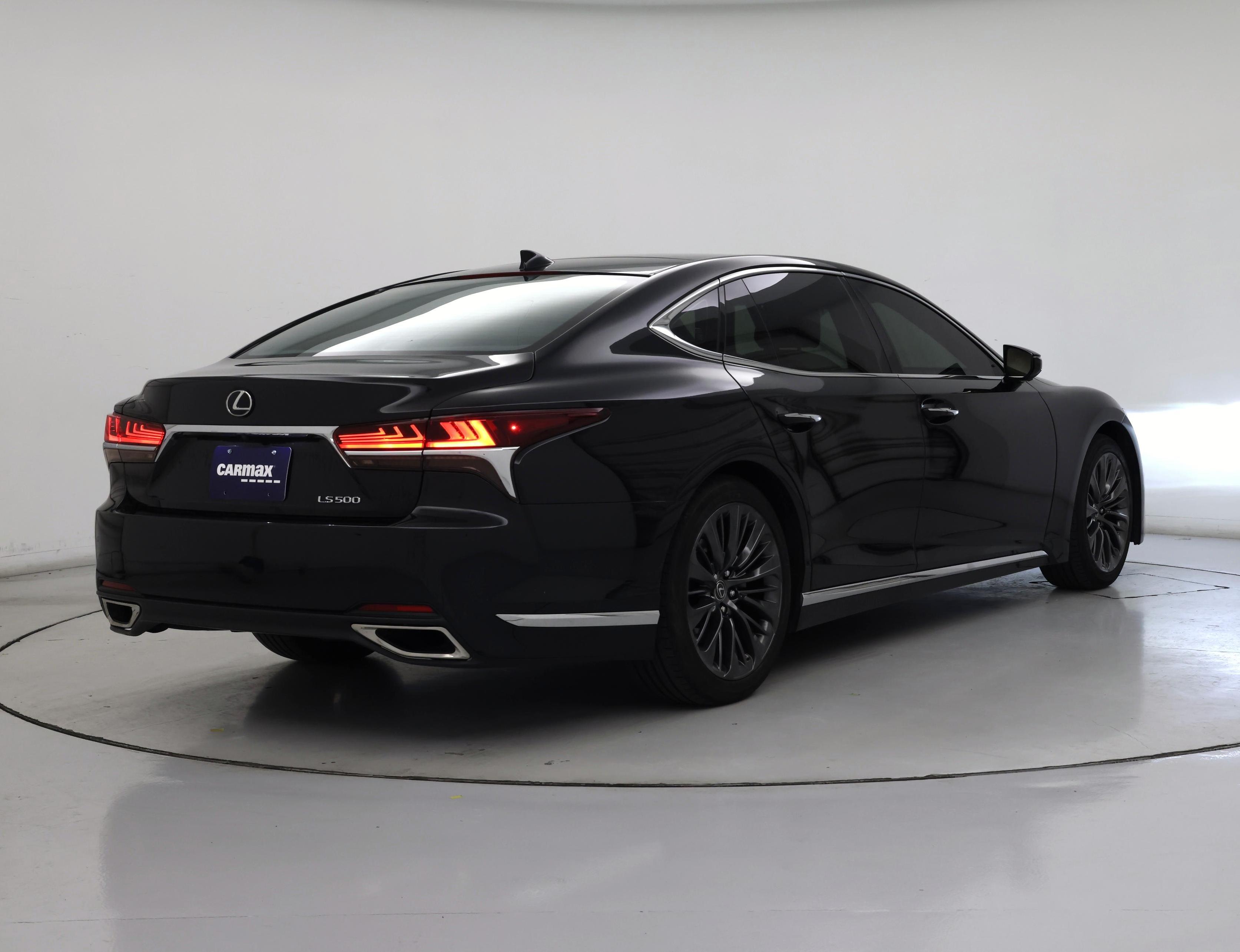 Thumbnail: 2019 Lexus LS - 8