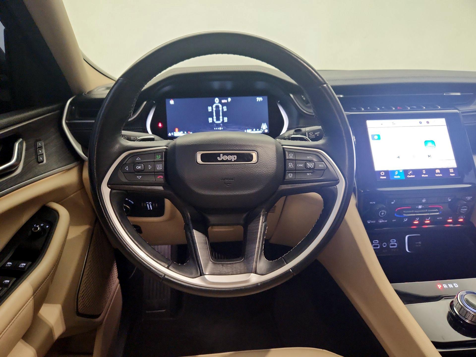 Thumbnail: 2022 Jeep Grand Cherokee - 10