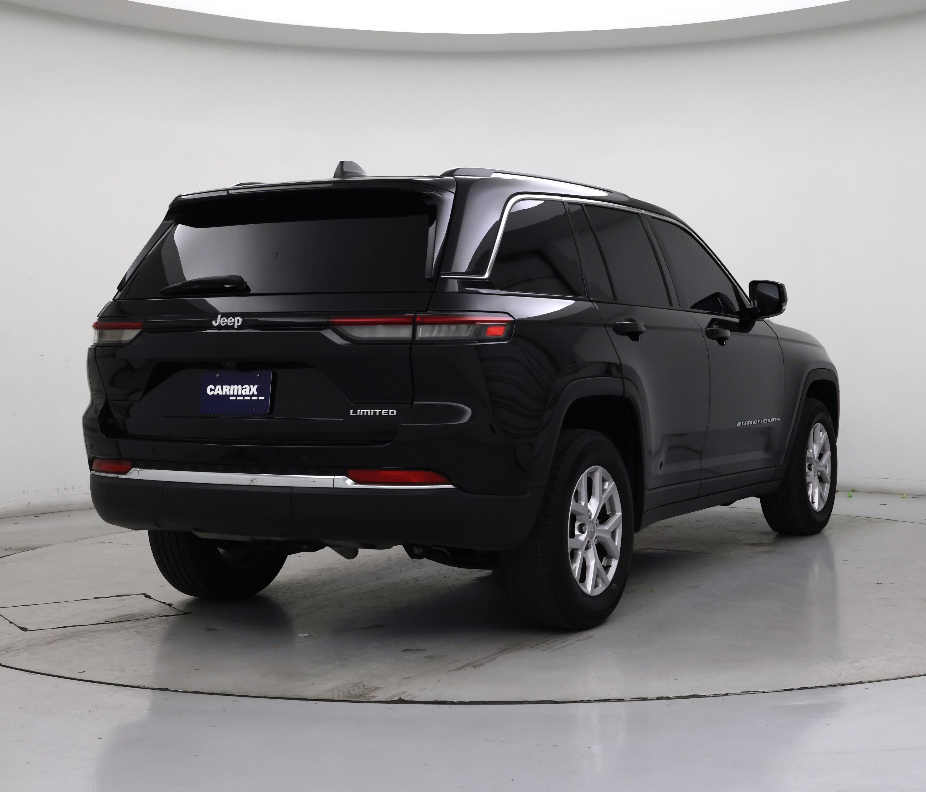 Thumbnail: 2022 Jeep Grand Cherokee - 8