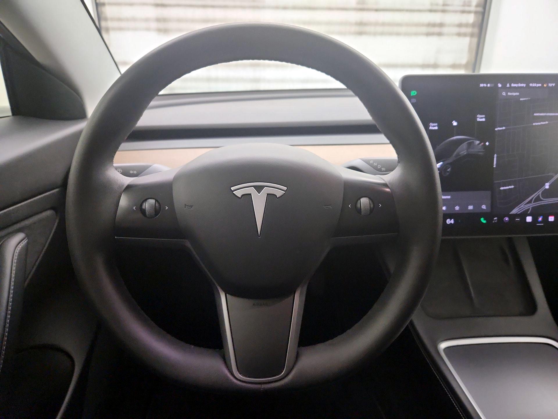 Thumbnail: 2021 Tesla Model 3 - 10