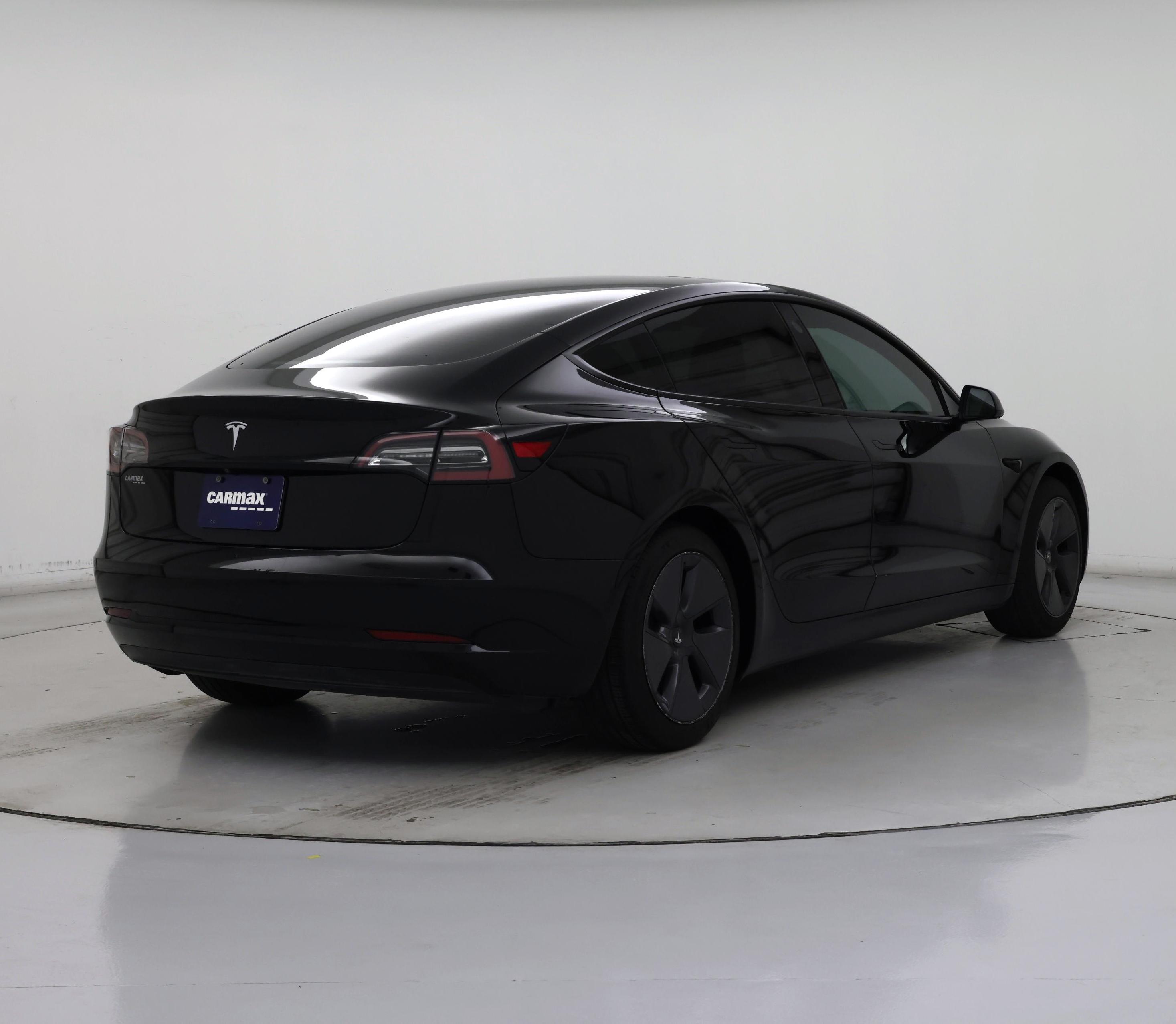 Thumbnail: 2021 Tesla Model 3 - 8