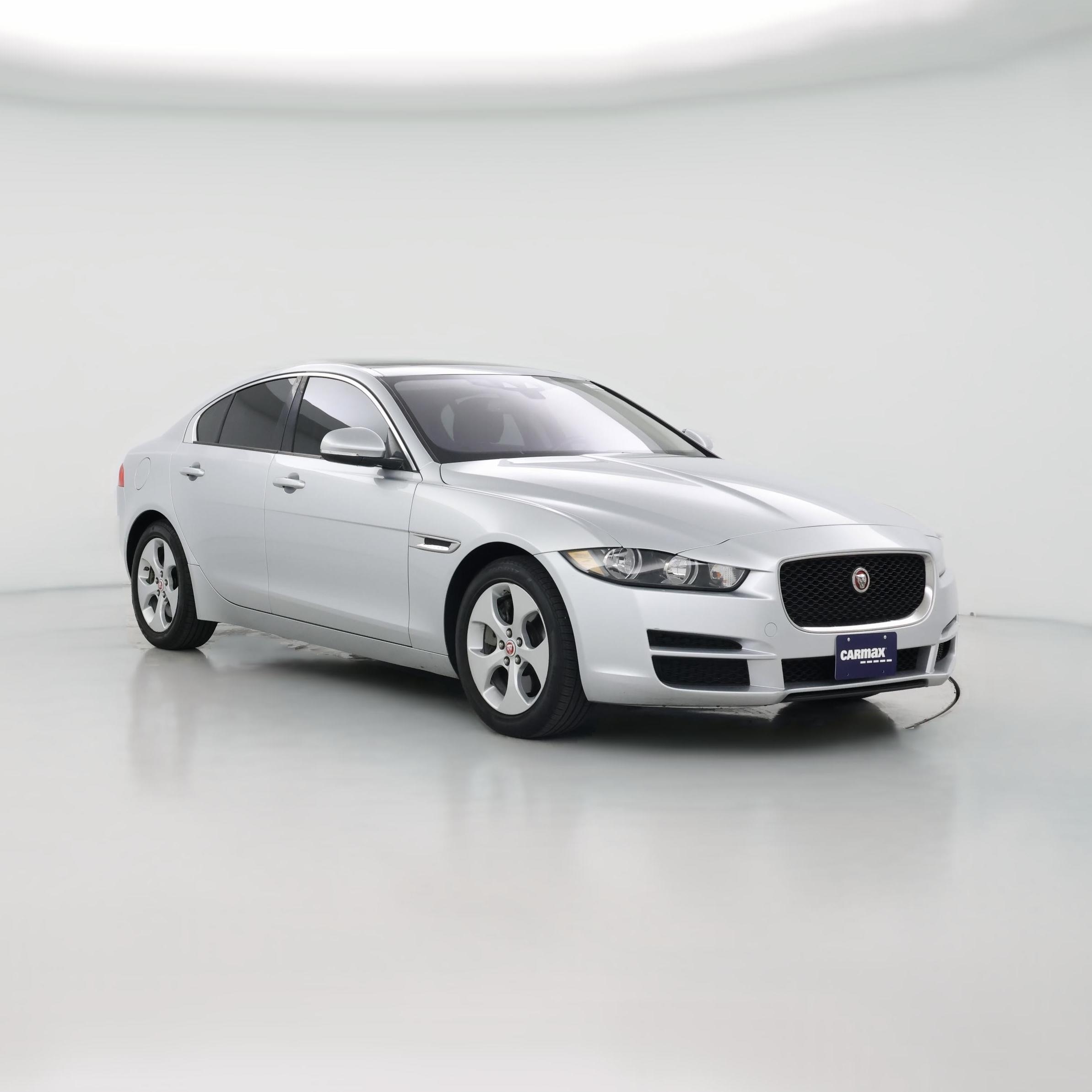 Thumbnail: 2017 Jaguar XE - 1